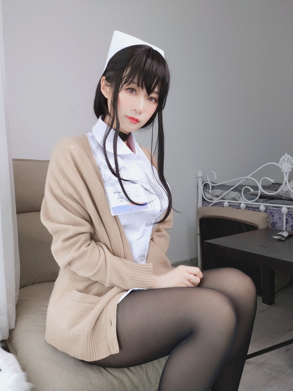 Bạch Ngân 81《Cô Y Tá Tóc Dài》 [Cosplay Mỹ Nữ] Tập Ảnh [66P
