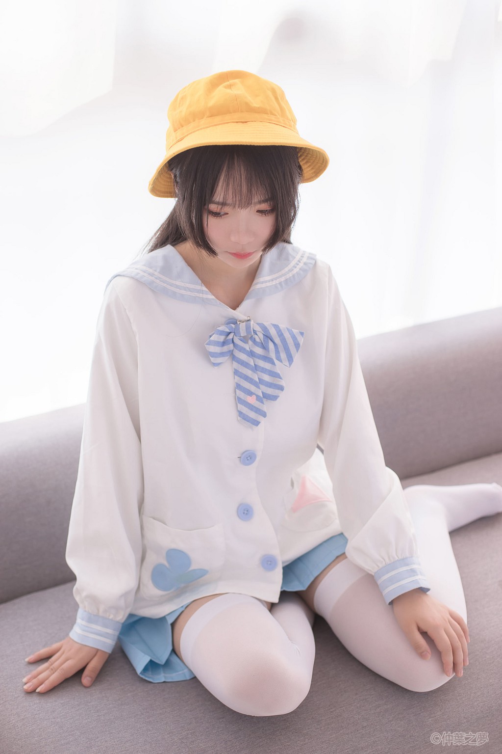 《Tất Trắng Của Học Muội Mũ Vàng》 [Khinh Lan Điện Ảnh] SPL.008 Tập ảnh [98P