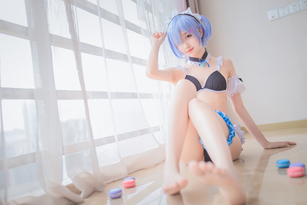 Mộc Miên Miên OwO: Rem Áo Tắm + Bunny Girl [Coser Đẹp] Bộ Ảnh [30P