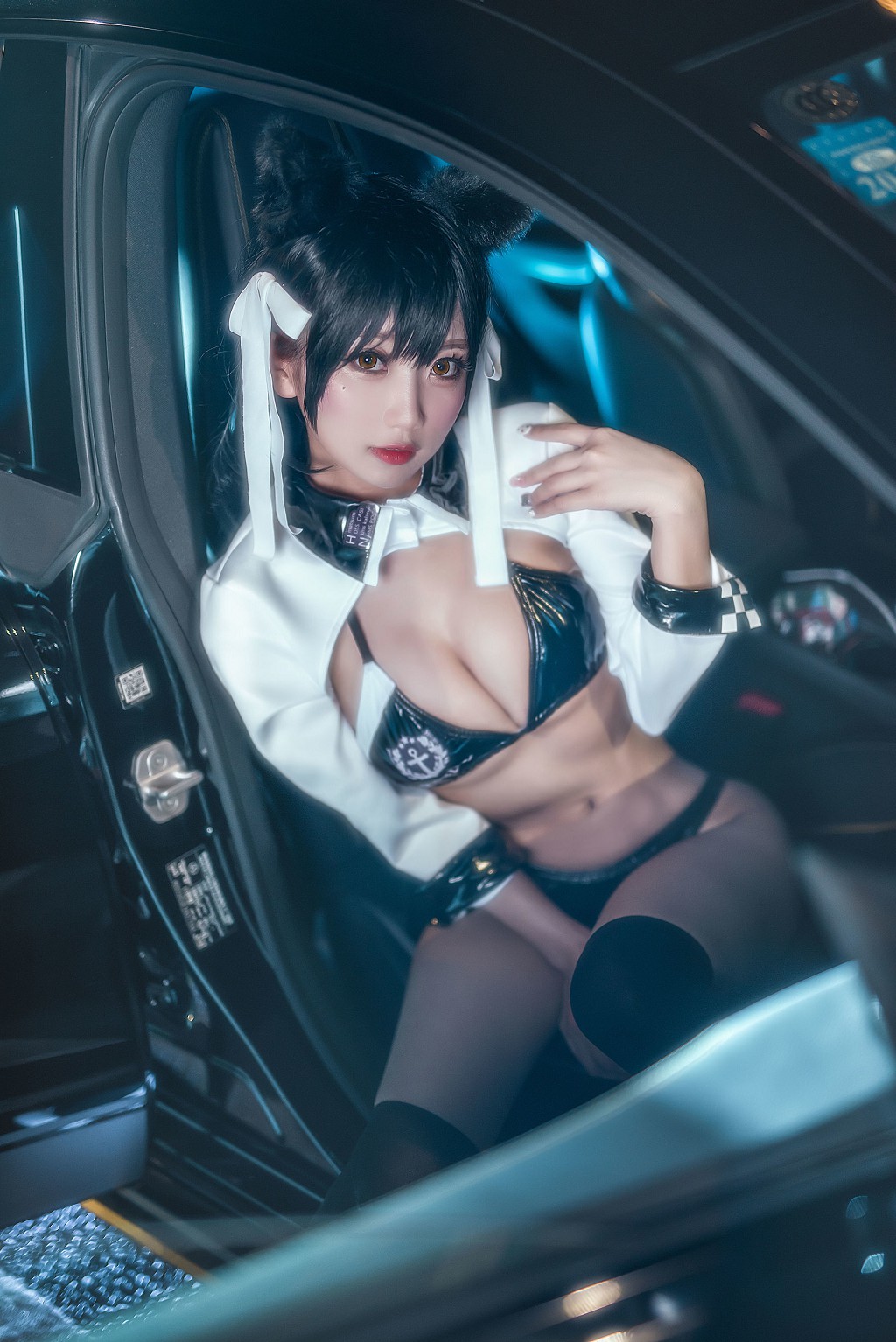 Is Guichu Yao here w? Black Doujin Bunny Girl Atago Racing Girl [Cosplay Welfare] Photo Book [33P