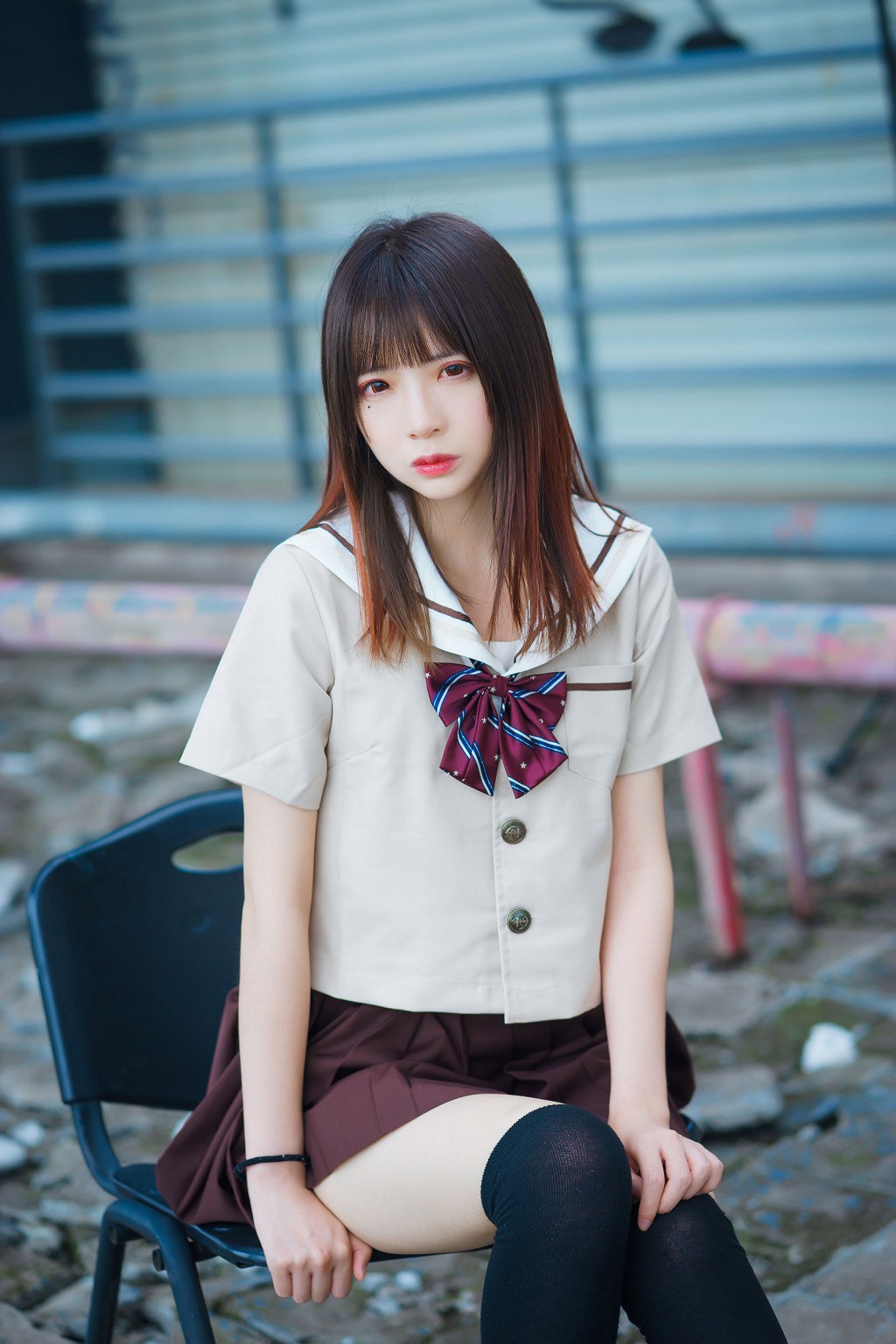 瘋貓ss《絲襪狂想曲(傘)》 [蘿莉COS] 寫真集[42P