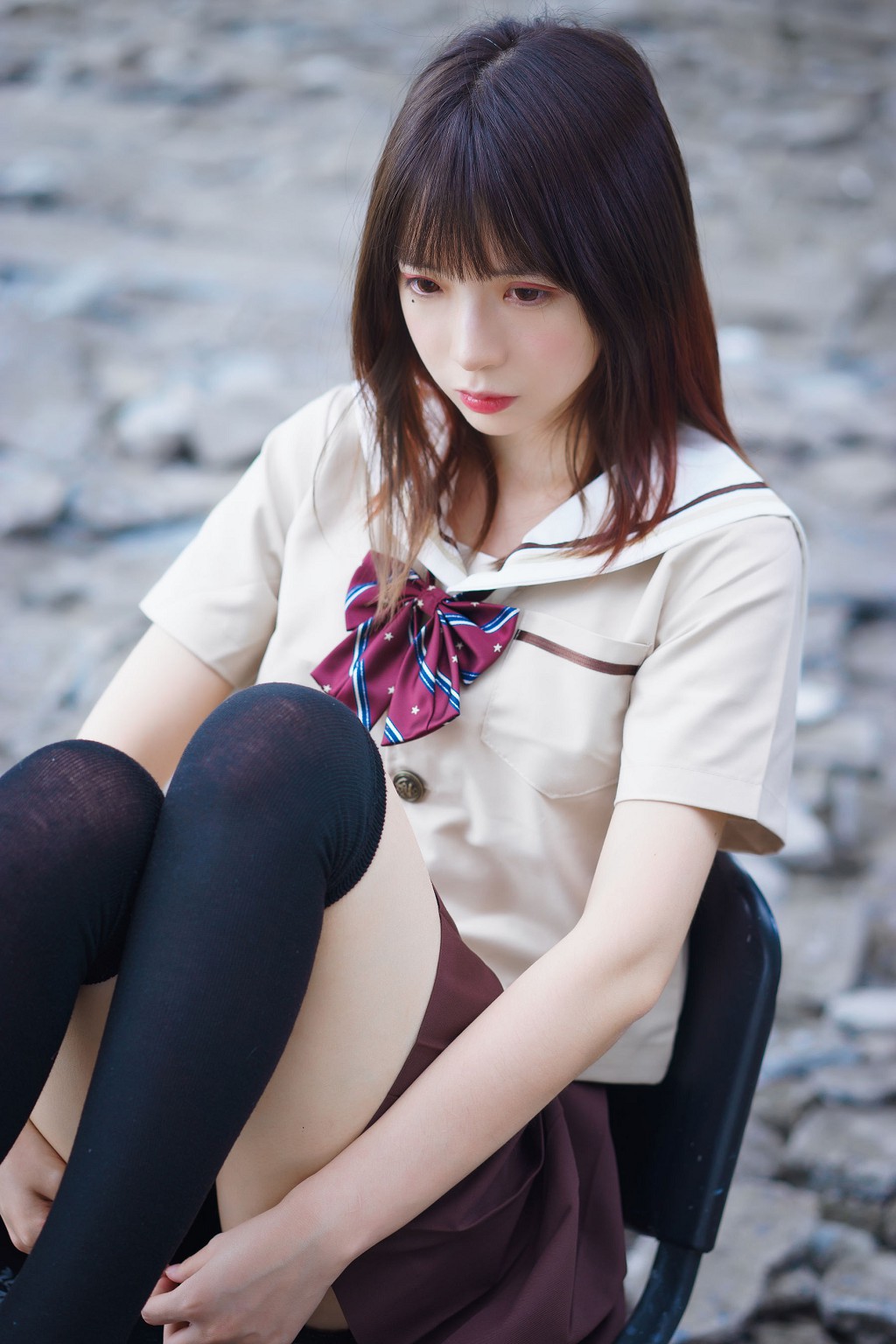 瘋貓ss《絲襪狂想曲(傘)》 [蘿莉COS] 寫真集[42P