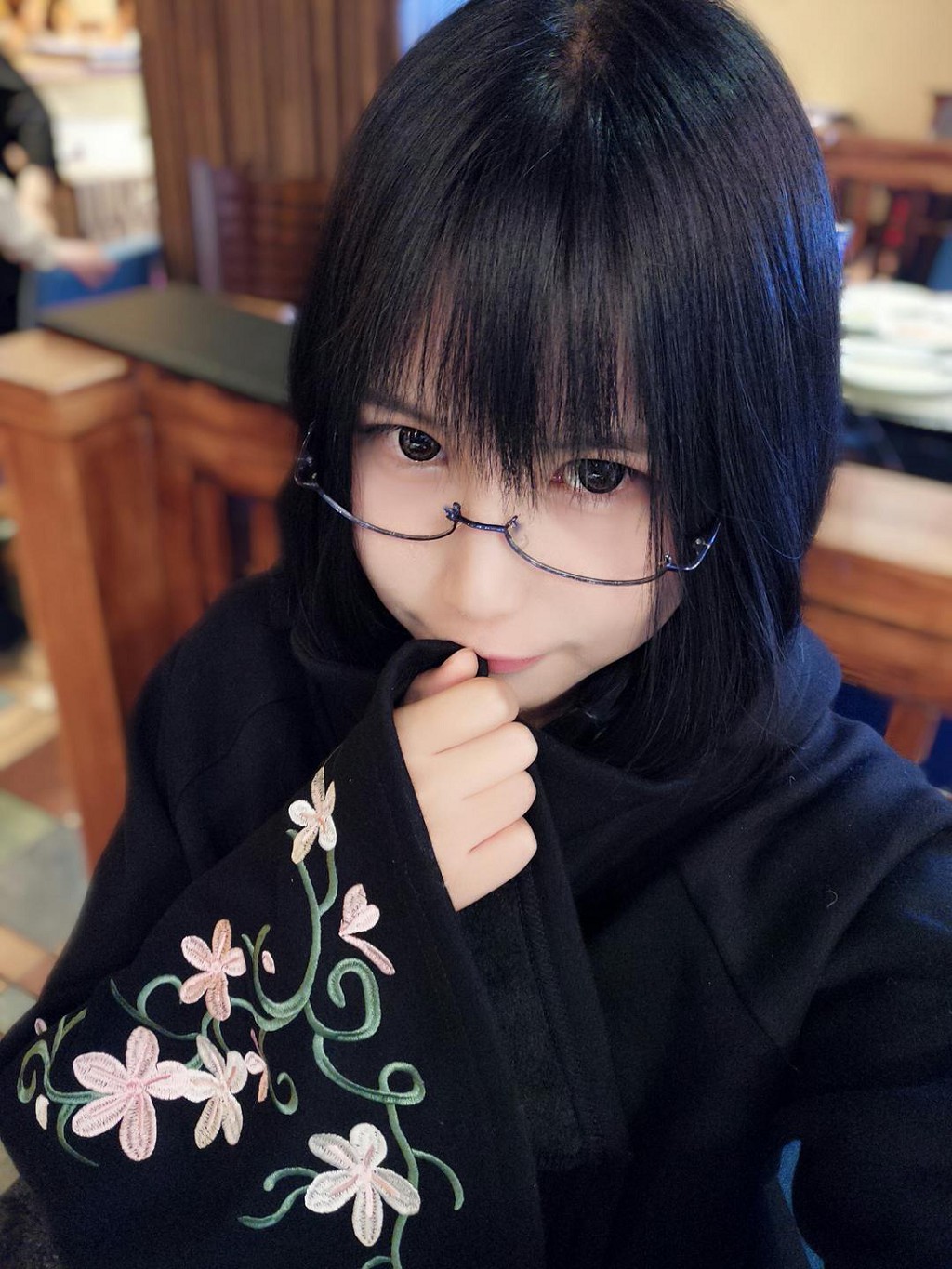 コーサー逐月ス《ピーアール社作品集》 [コスプレ美少女] 写真集[98P