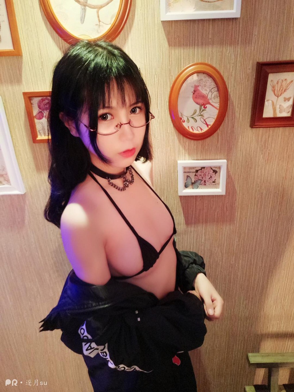 COSER逐月su's "Pr Company Works Collection" [Cosplay Beautiful Girl] Photo Book [98 Pages