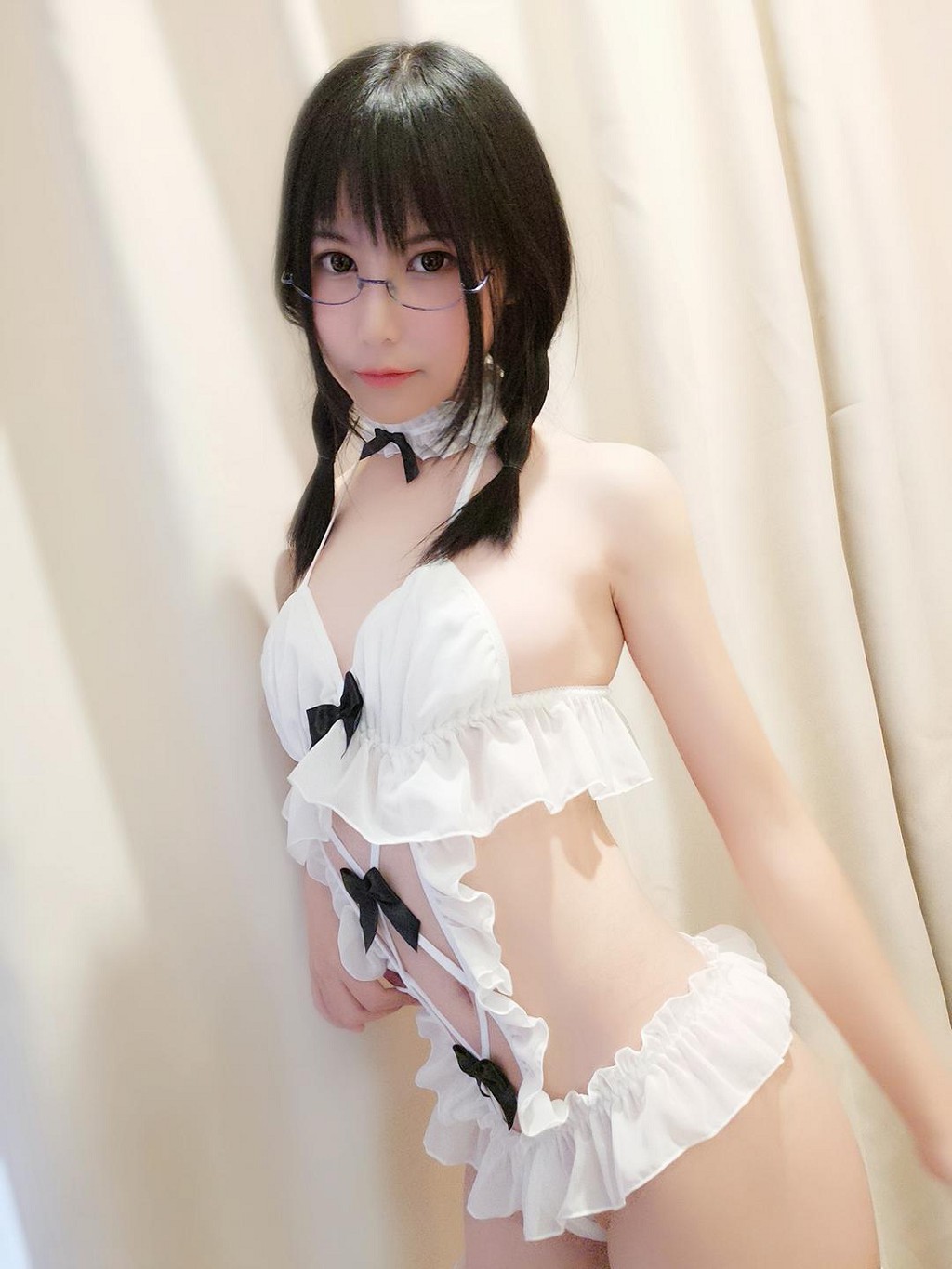 コーサー逐月ス《ピーアール社作品集》 [コスプレ美少女] 写真集[98P