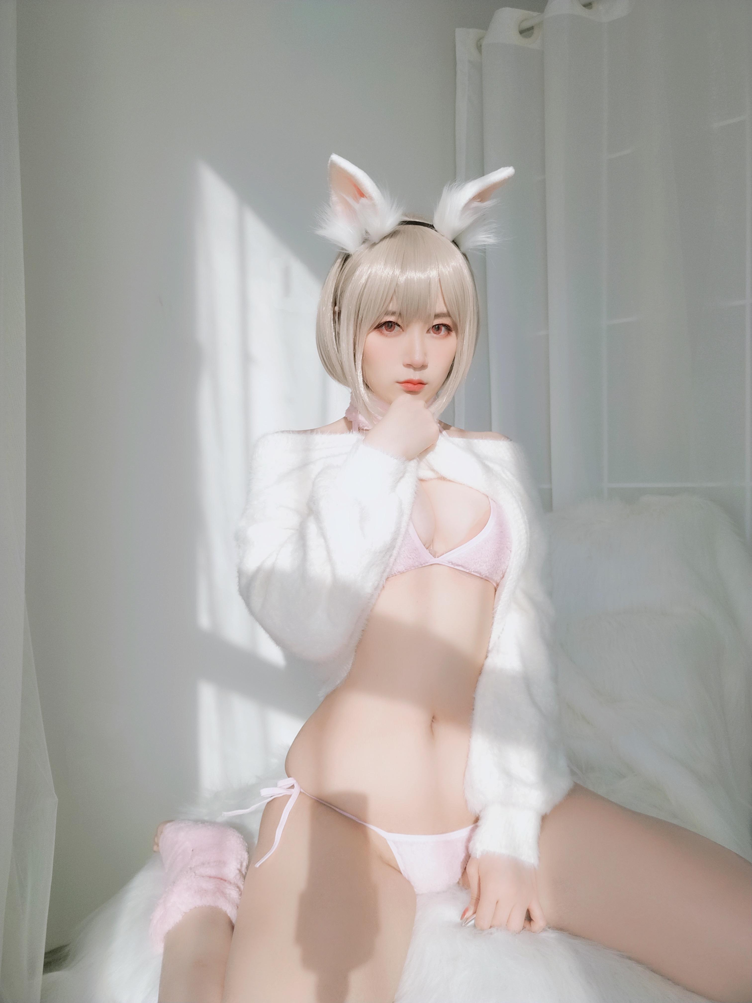 Baiyin 81 - Little White Rabbit 105P