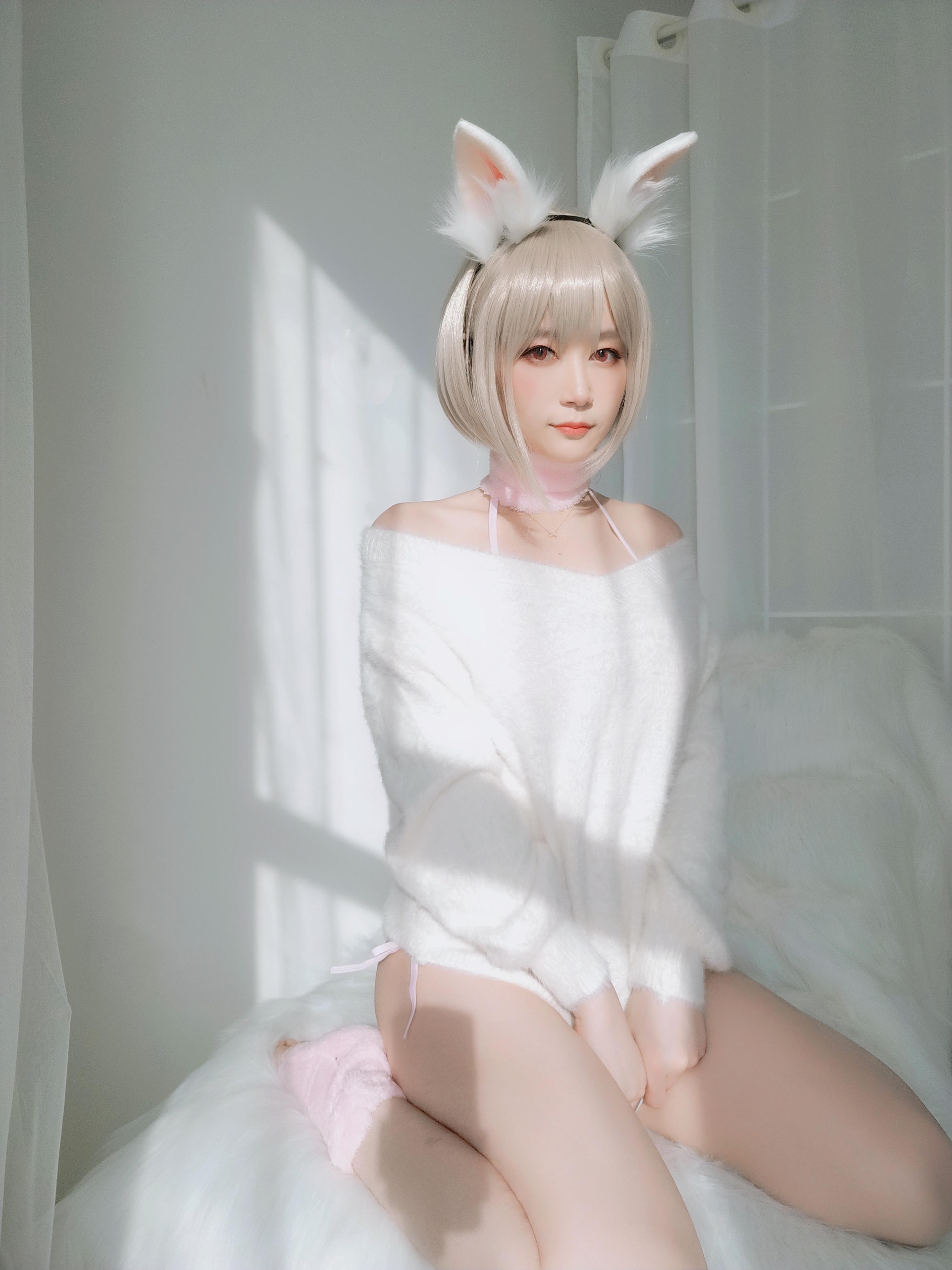 Baiyin 81 - Little White Rabbit 105P