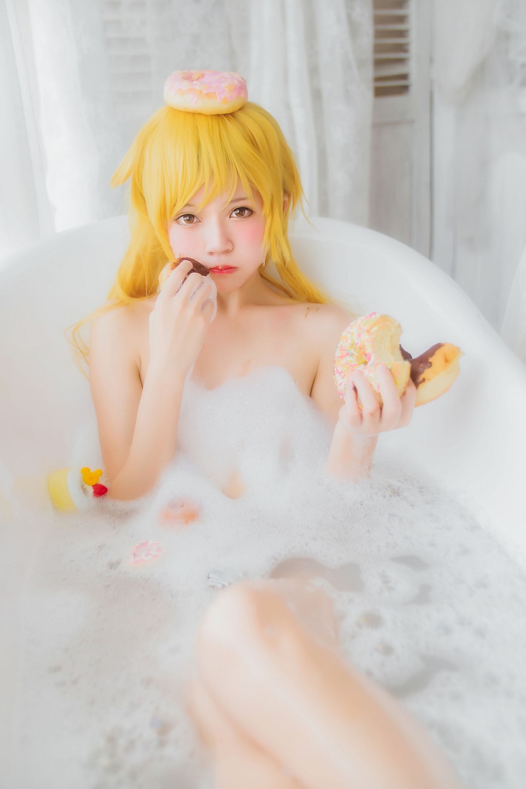 桜桃喵《小忍浴缸》 [ロリコス] 写真集[50P