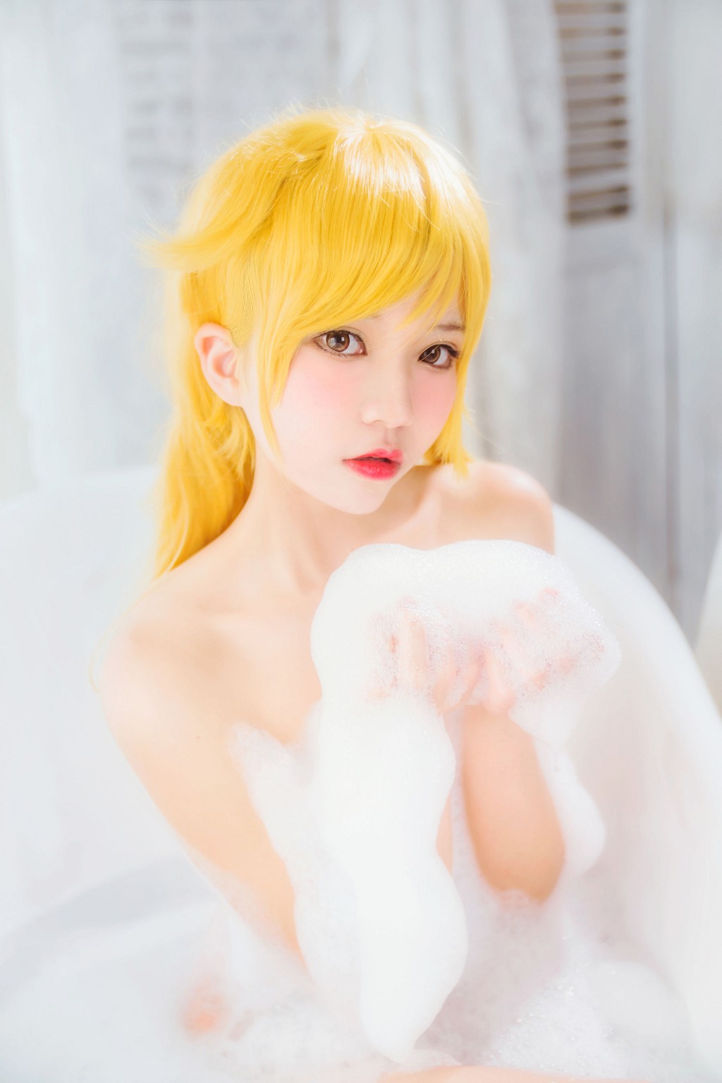 桜桃喵《小忍浴缸》 [ロリコス] 写真集[50P