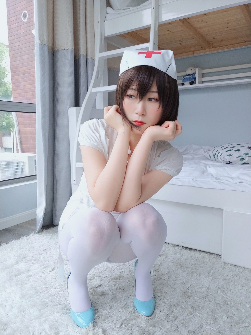 Baiyin 81: White Silk Little Nurse [Cosplay Girl] Photobook [51P