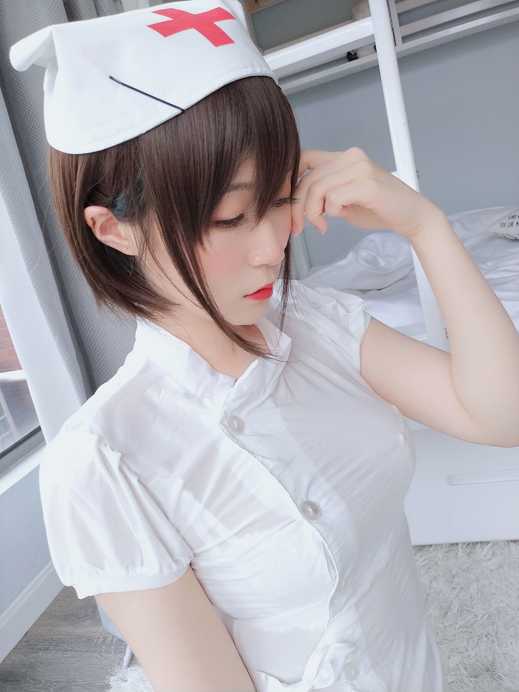 Baiyin 81: White Silk Little Nurse [Cosplay Girl] Photobook [51P