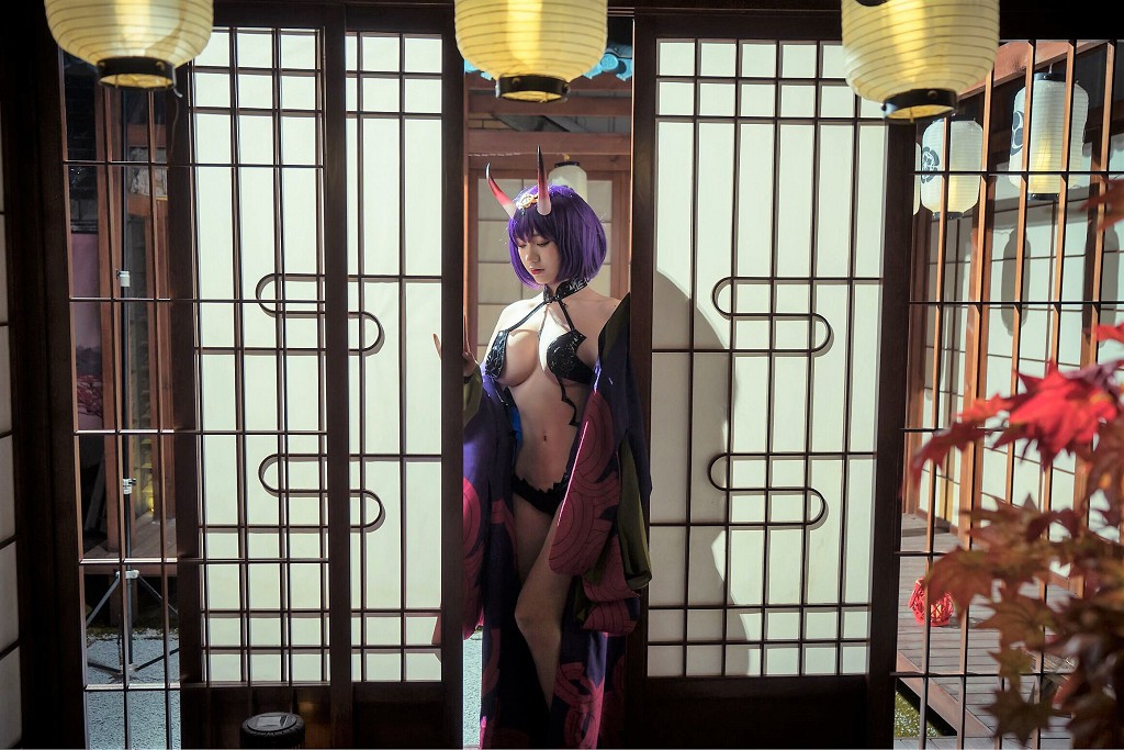 COSER洛丽塔大哥 《酒吞》 [Cosplay美女] 写真集[36P]