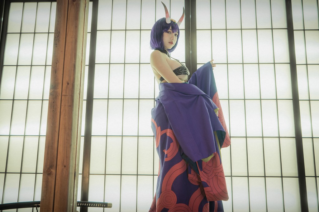 COSER洛丽塔大哥 《酒吞》 [Cosplay美女] 写真集[36P]