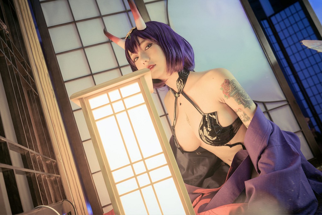 COSER 洛麗塔大哥 《酒吞》 [Cosplay美女] 寫真集[36P