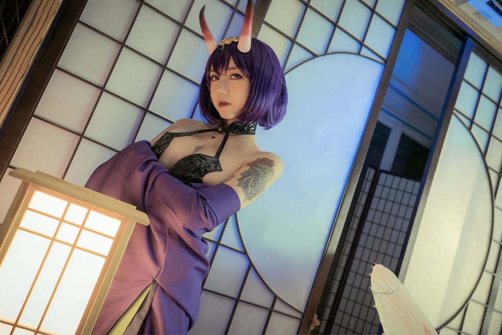 COSER 洛麗塔大哥 《酒吞》 [Cosplay美女] 寫真集[36P