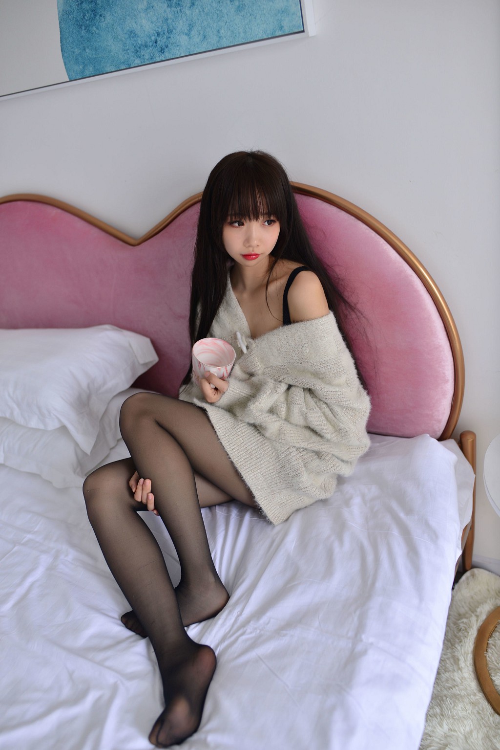 COSER Xue Qi SAMA "Sweater Girl" [Welfare Cosplay] Photo Book [34P