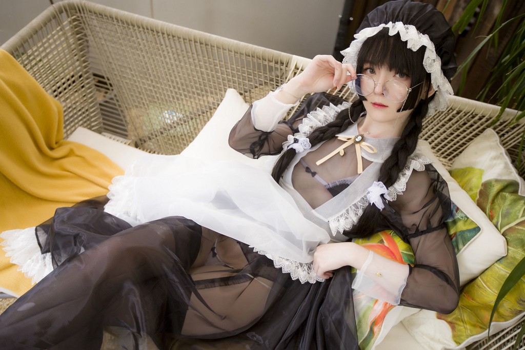 コーサーイーショウヨウゼ『メイドの新装』 [コスプレ美女] 写真集[85P