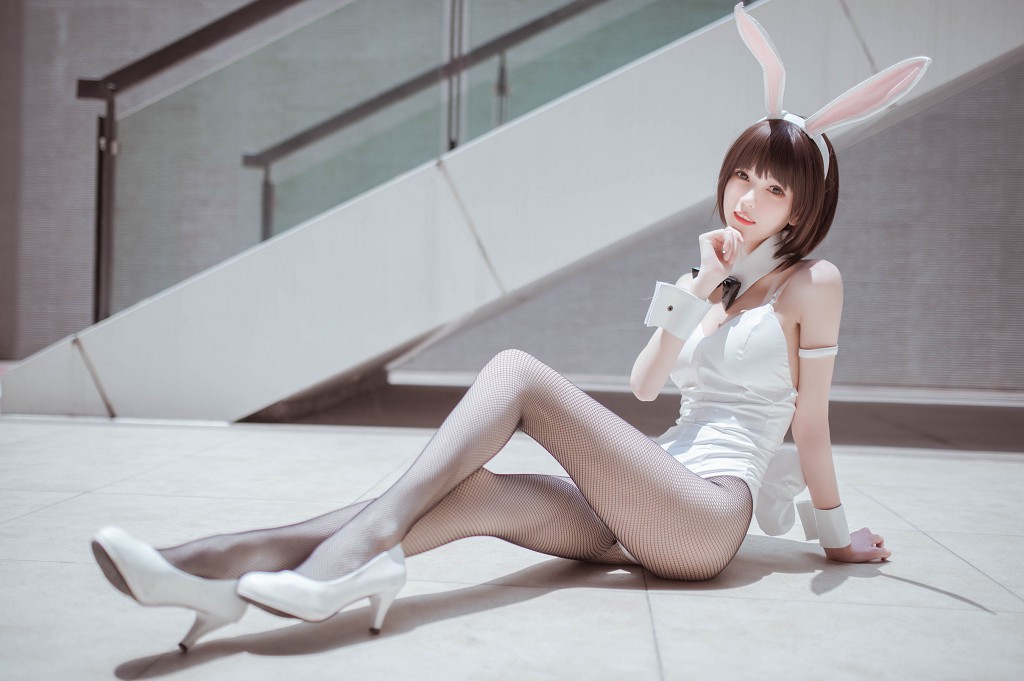 COSER Your Fu Qing 'Saintly Beneficent Rabbit Girl' [Cosplay Welfare] Photo Book [23P