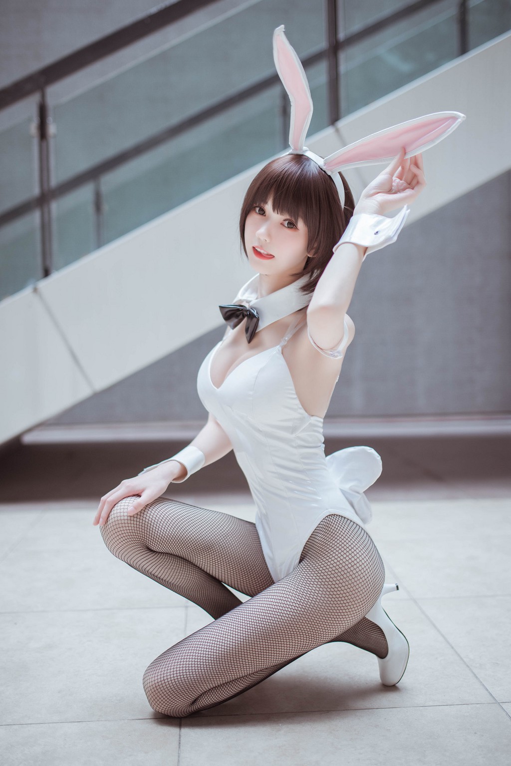 COSER あなたの女神 『聖人恵兎女郎』 [Cosplay 福利] 写真集 [23P