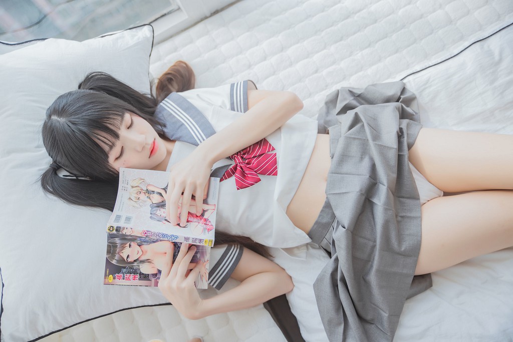 Sakura Tou Miao 心形胖次》 集 Photo Set 111P