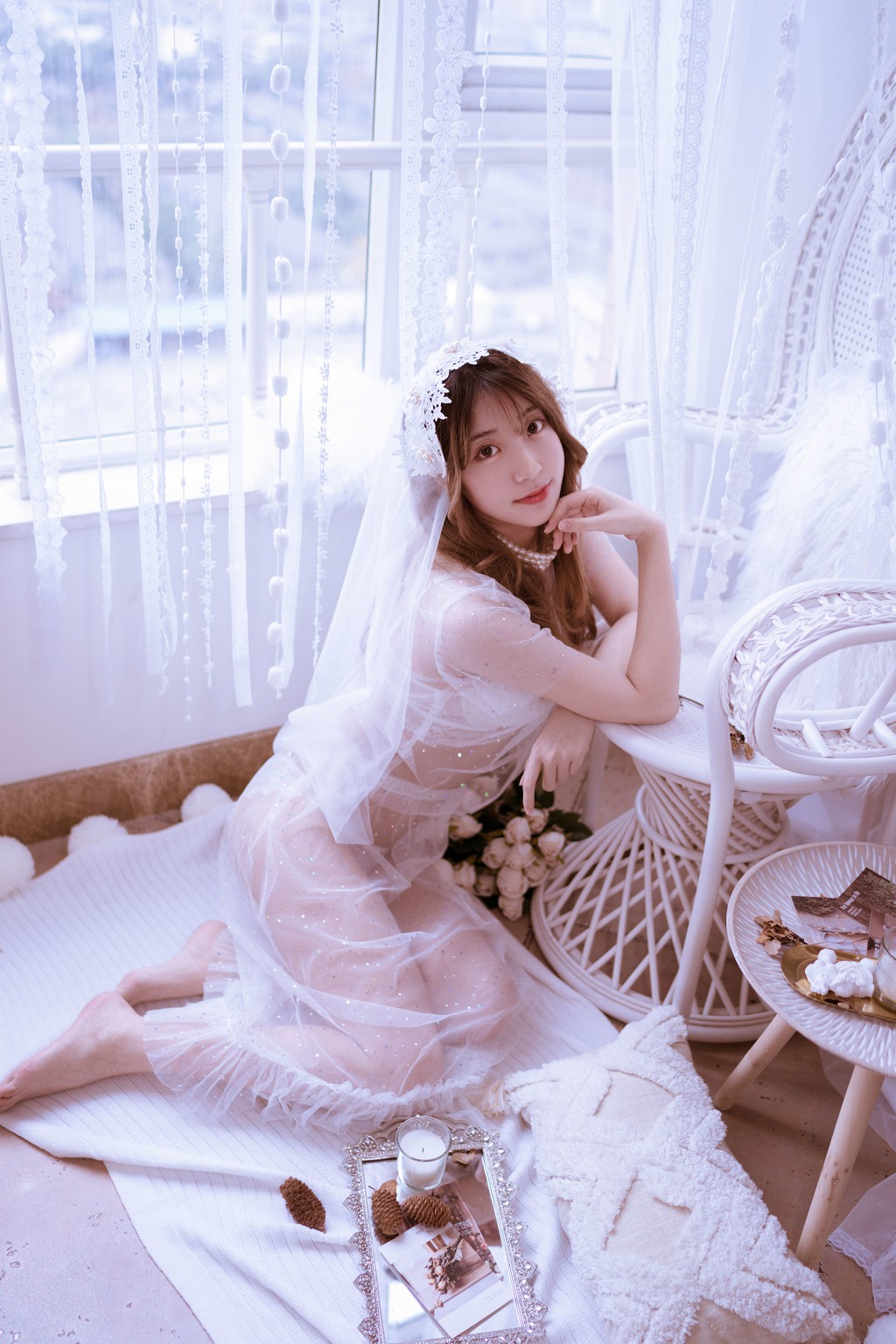 COSER黑川《年上女友 婚紗+毛衣》 [Cosplay少女] 照片集[39P