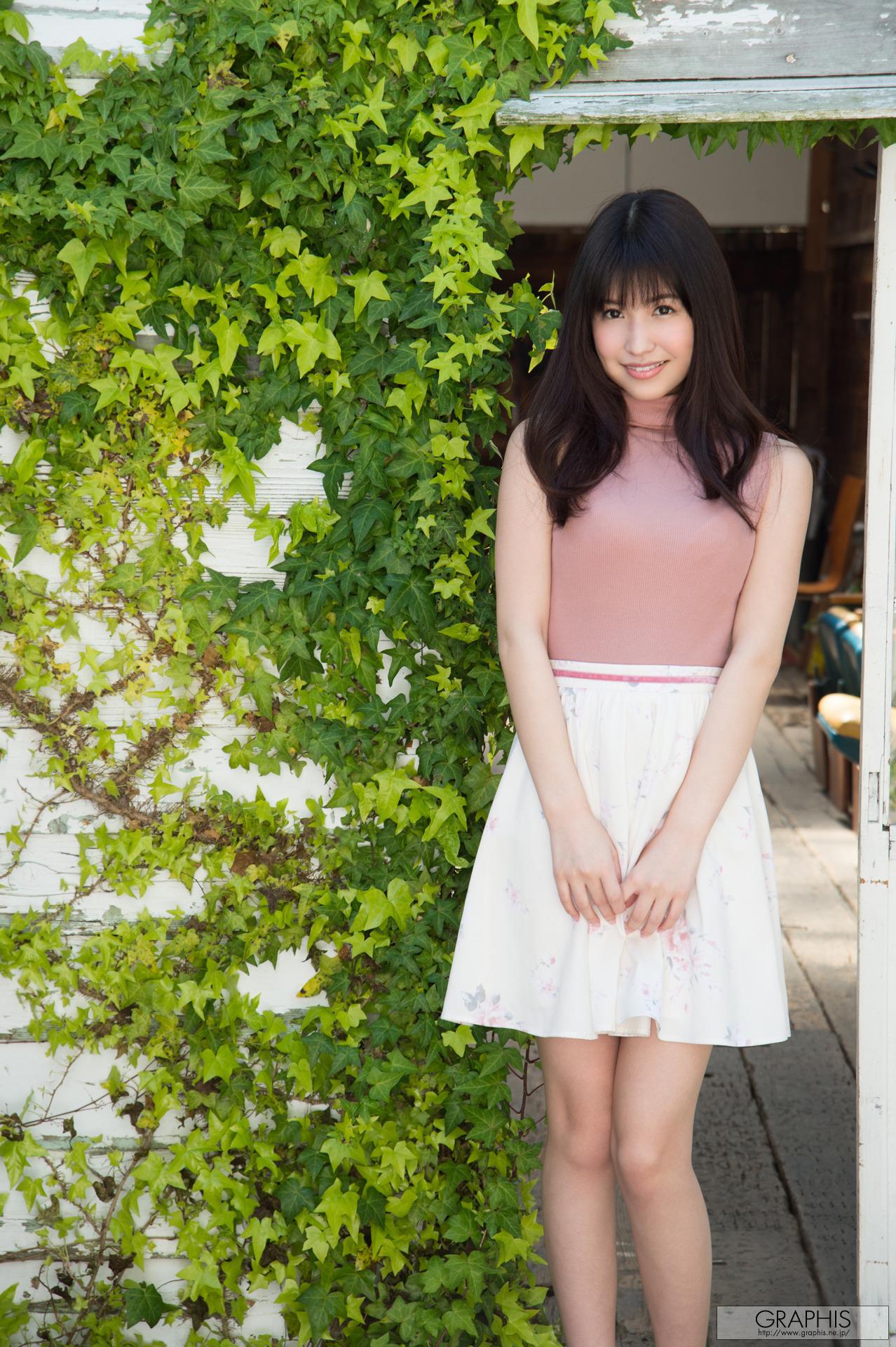 Graphis] Sakura Momo 130P