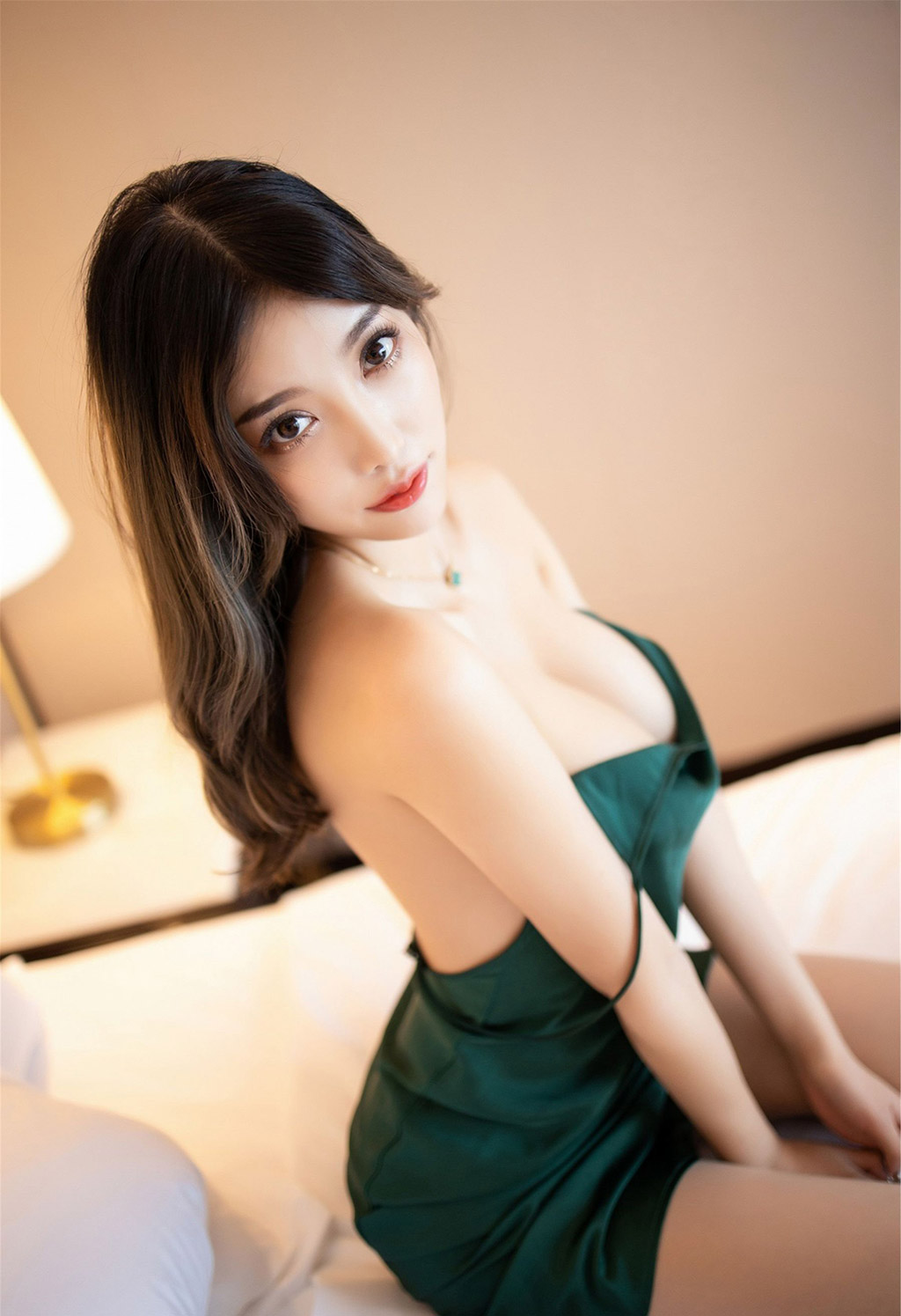 楊晨晨Sugar靈動銷魂的絲襪美腿魅惑