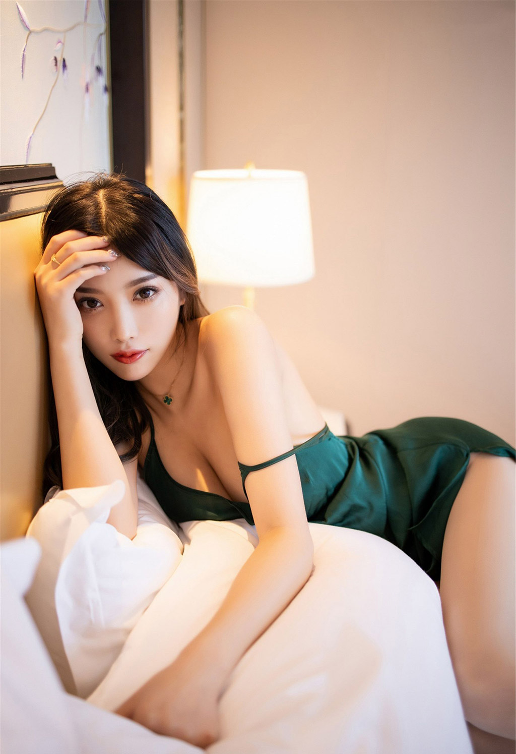 楊晨晨Sugar靈動銷魂的絲襪美腿魅惑