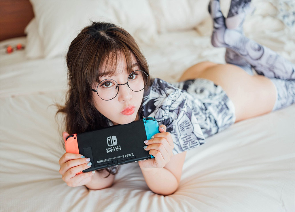 Vương Vũ Thuần gợi cảm với kính mắt - Series OL cô gái thỏ