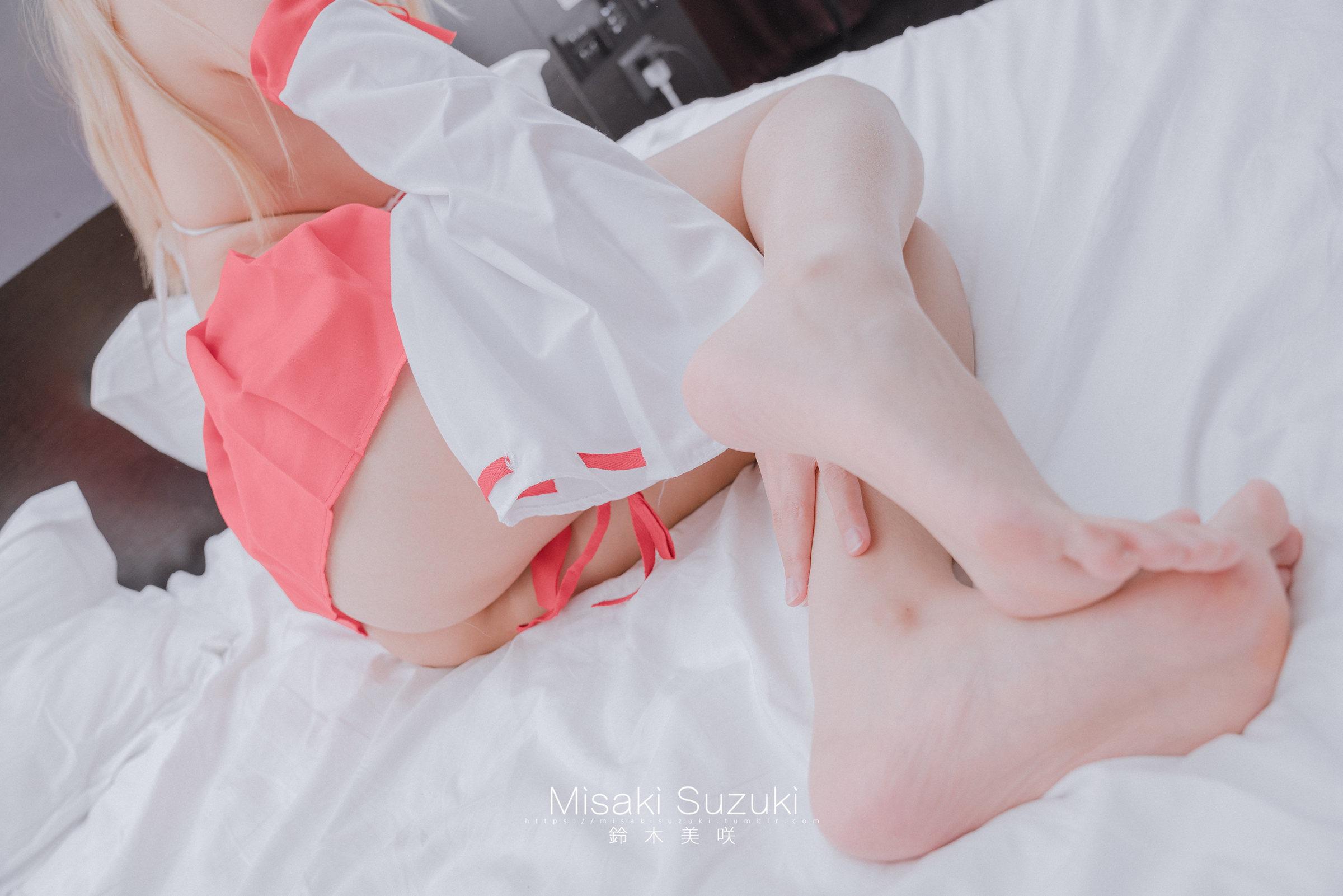 [Misaki Suzuki] 幼稚的恋爱 46P