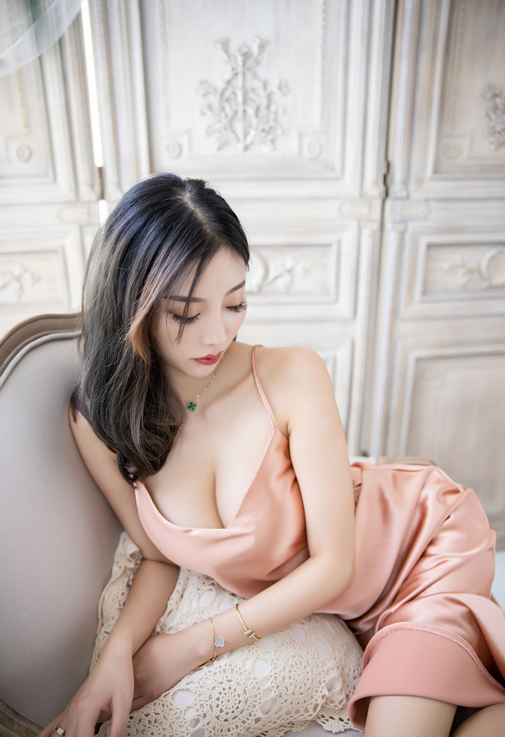 Dương Thần Thần sugar màu sâm banh áo ngủ Nai Niu nội y series