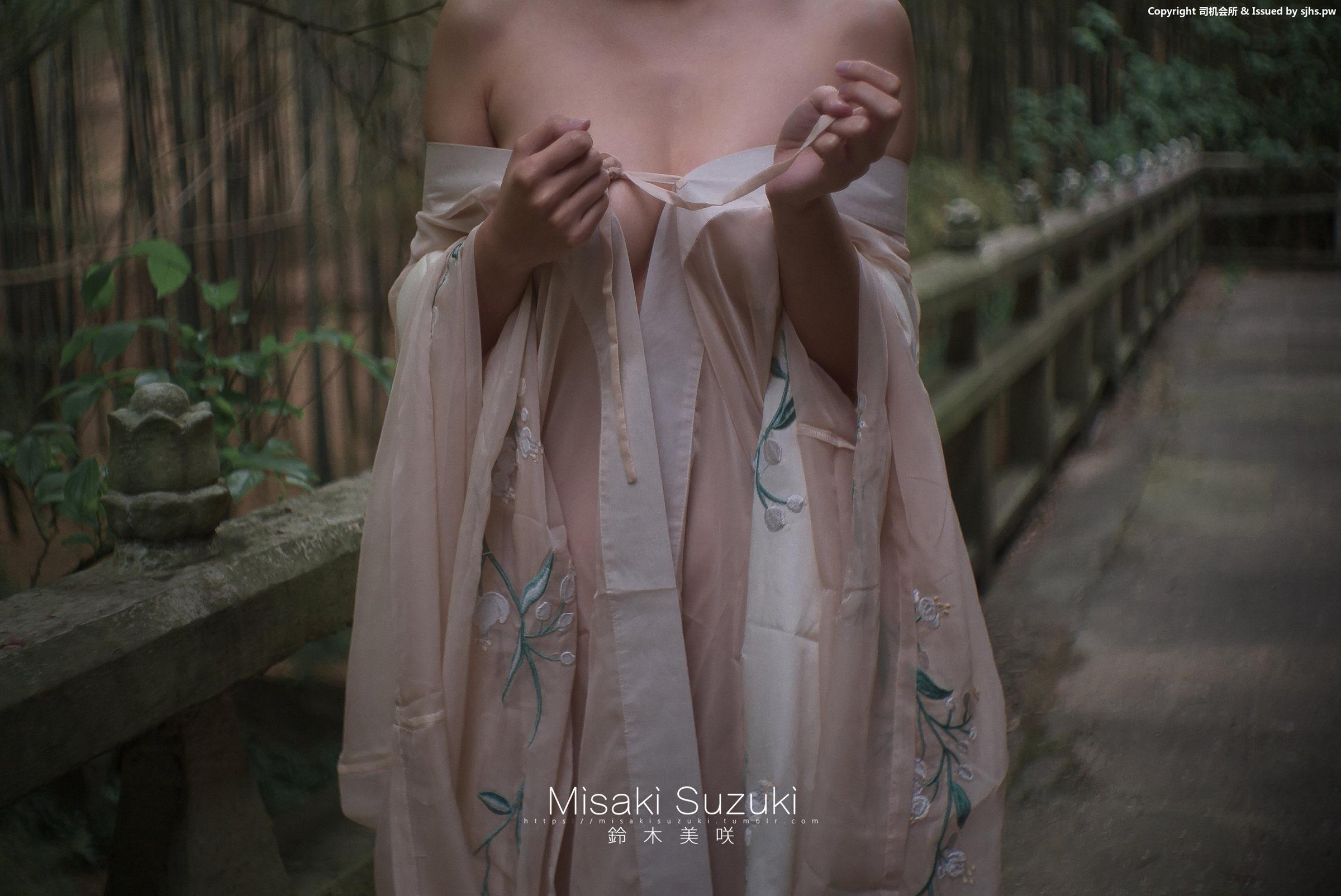 Misaki Suzuki] The Elegant Beauty in the Classical Courtyard 51P