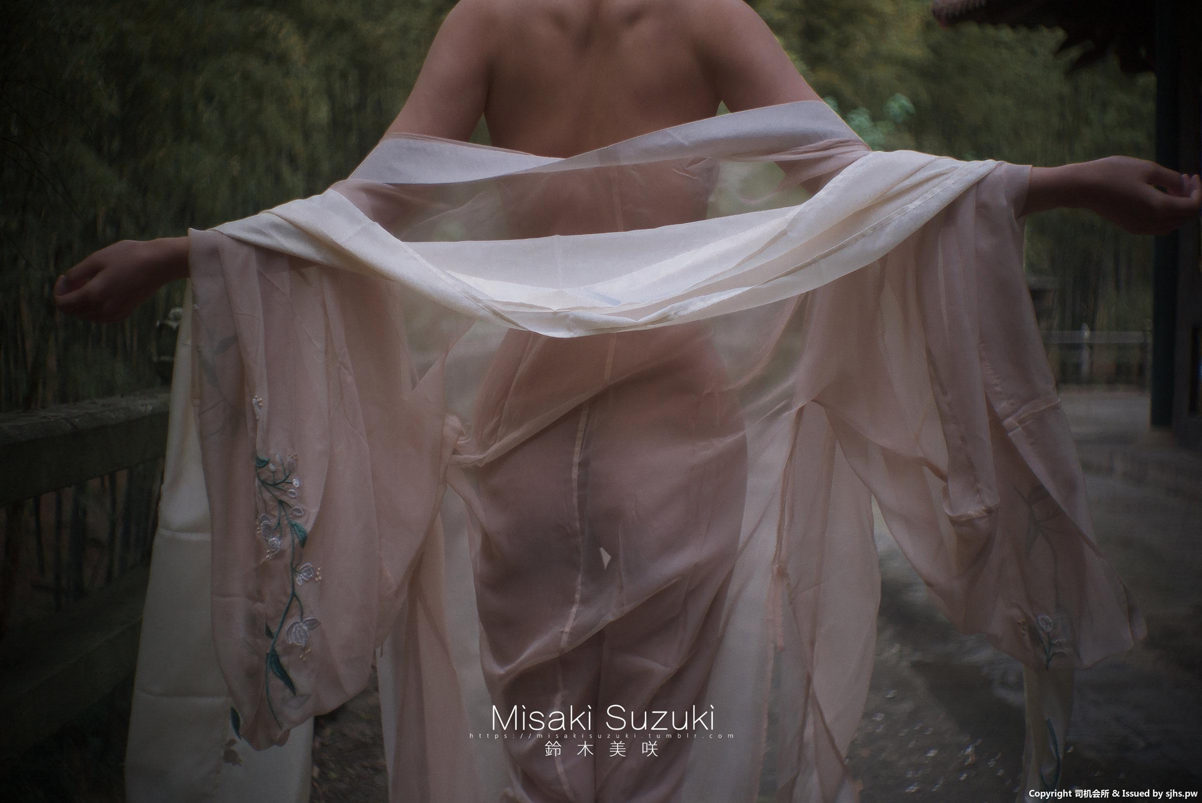 Misaki Suzuki] The Elegant Beauty in the Classical Courtyard 51P