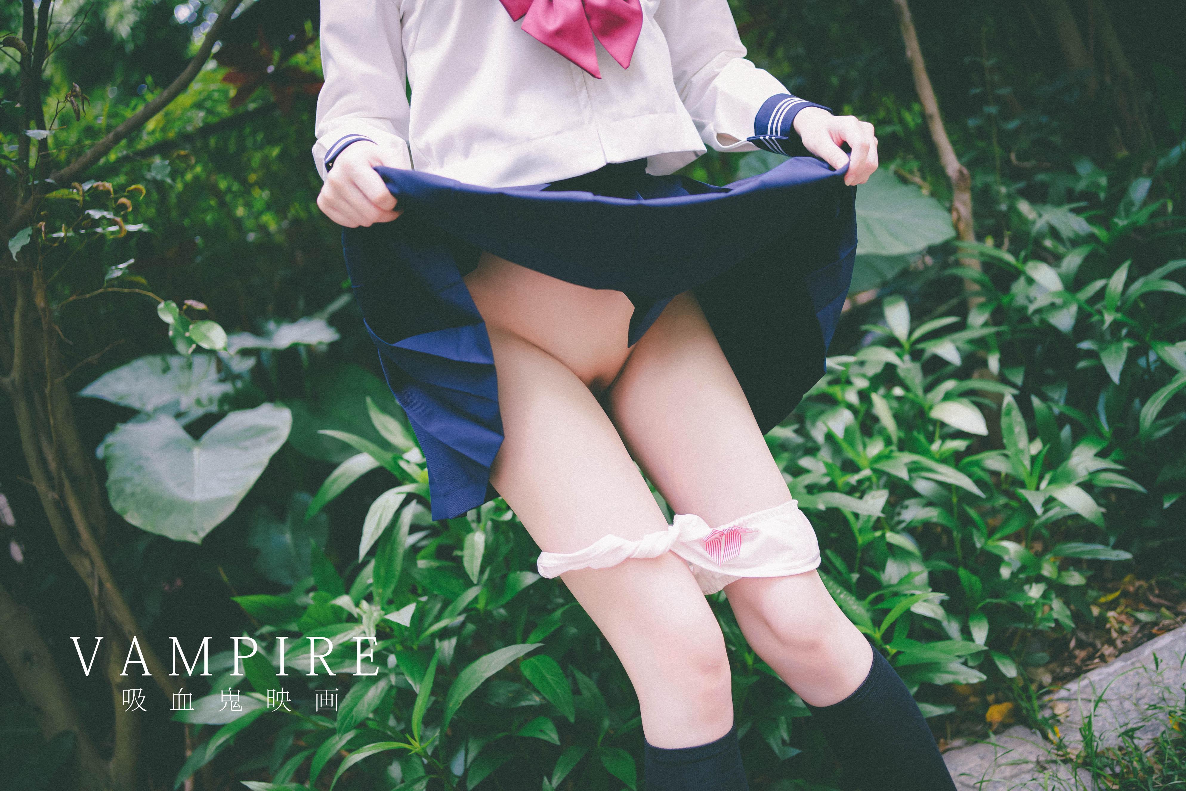 吸血鬼電影 - JK制服 52P