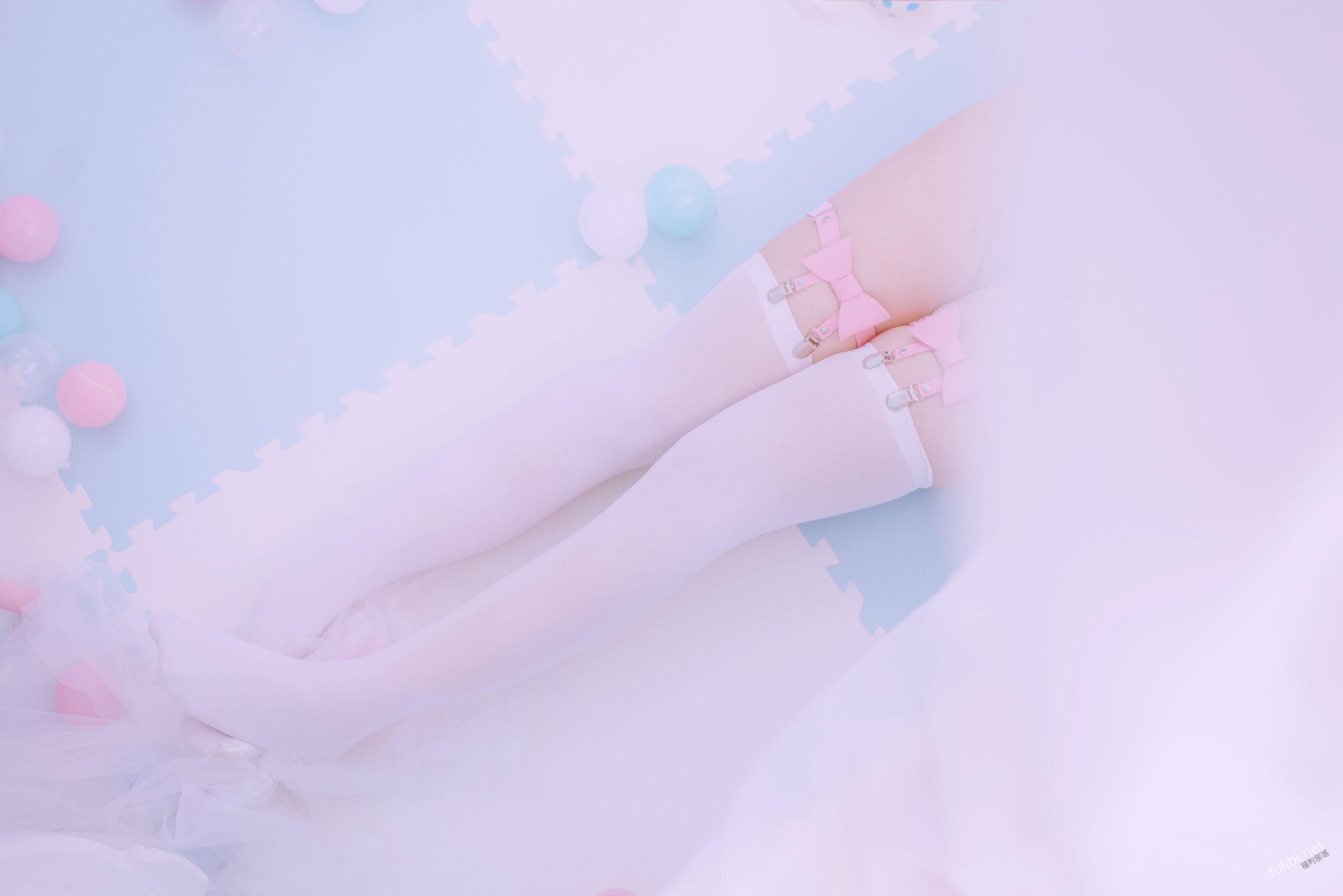 一只雲燒-緋紅女僕 46P