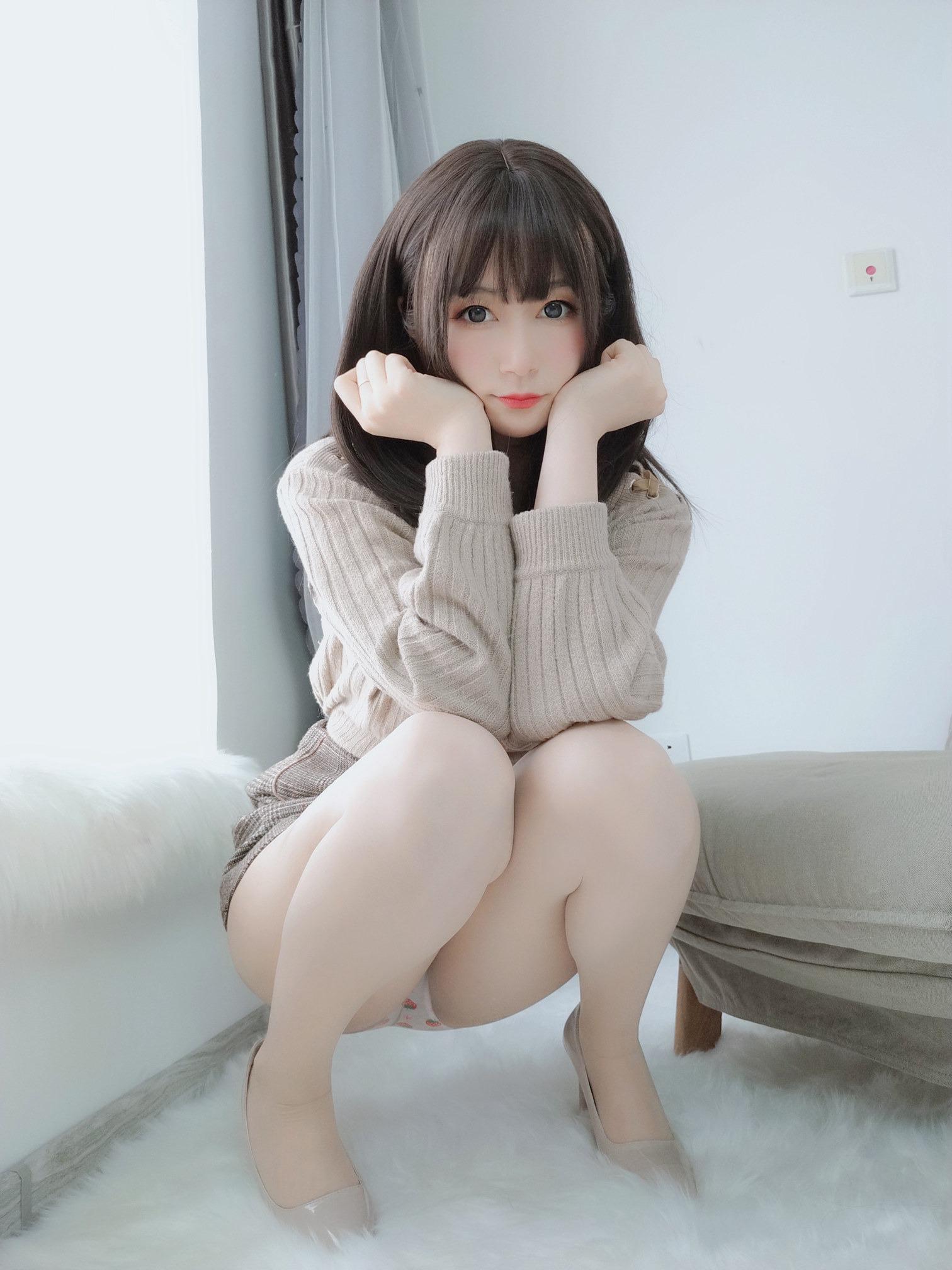 Bạch Ngân 81 - Hậu bối ngọt ngào 130P