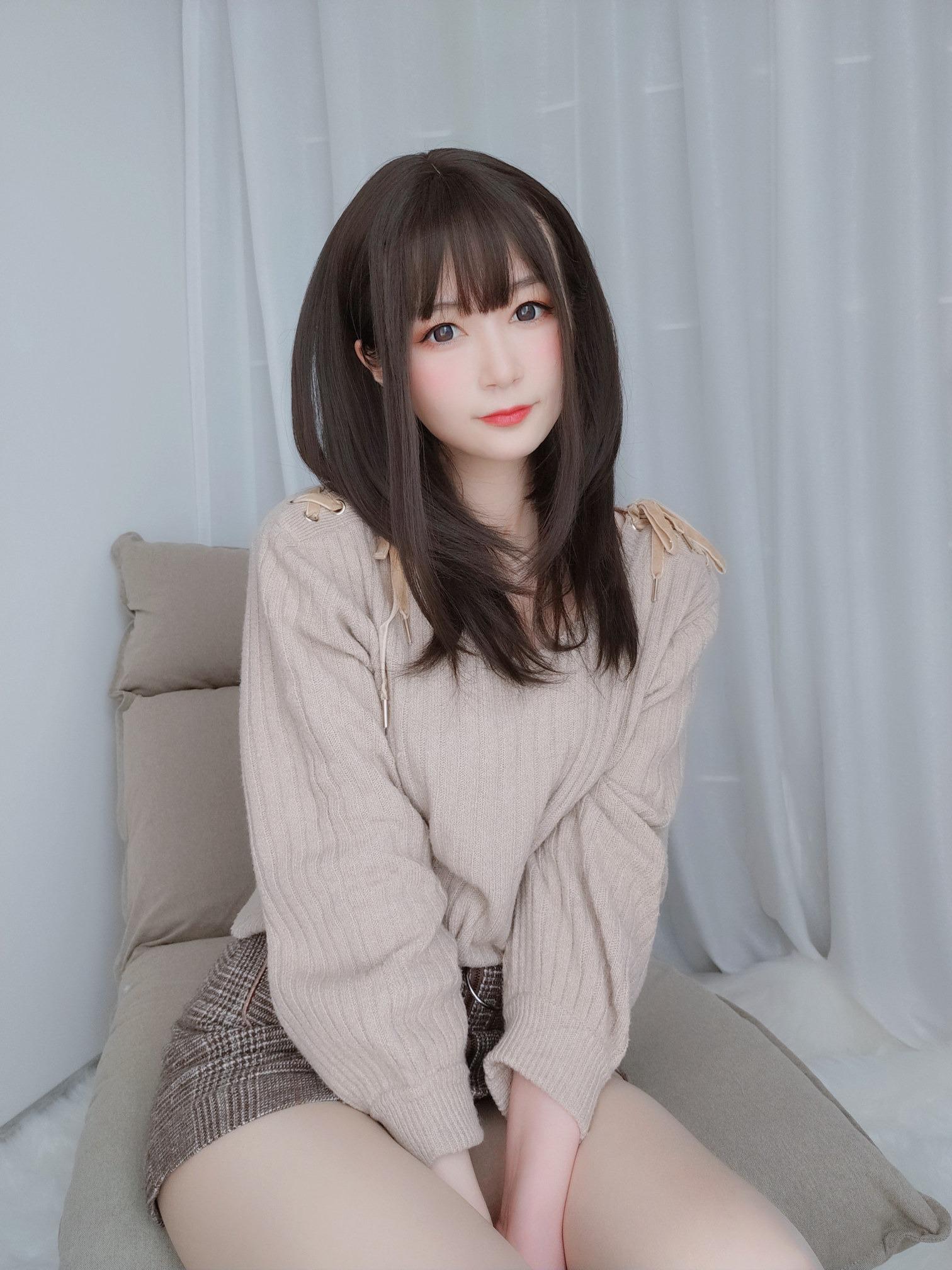 白銀81 - 甜美後輩 130P