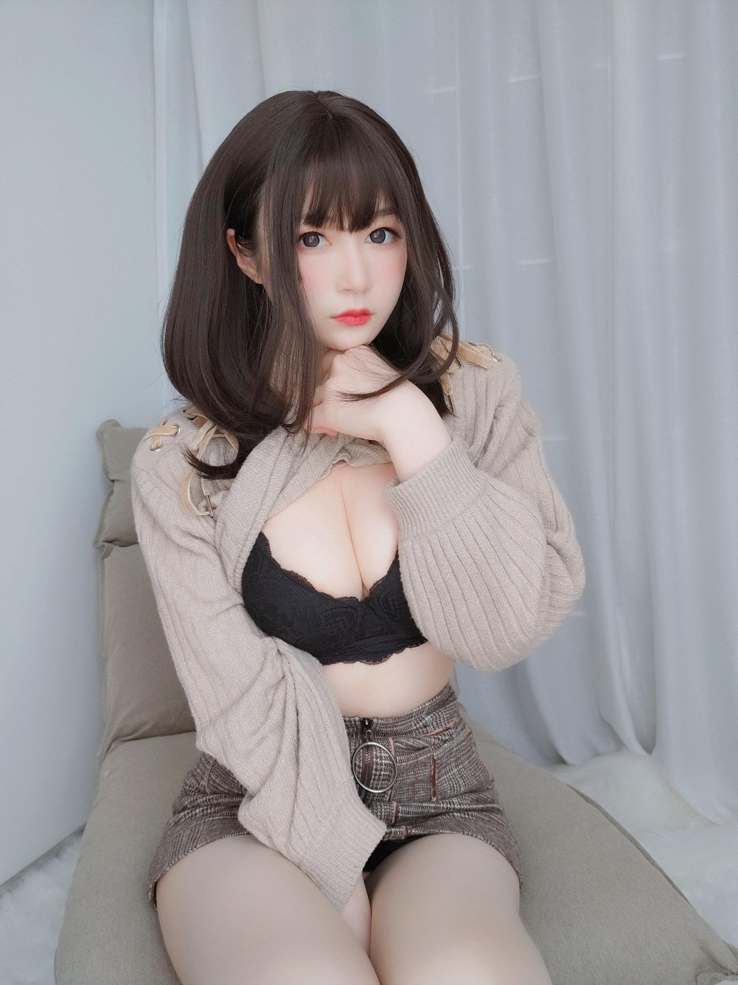白銀81 - 甜美後輩 130P