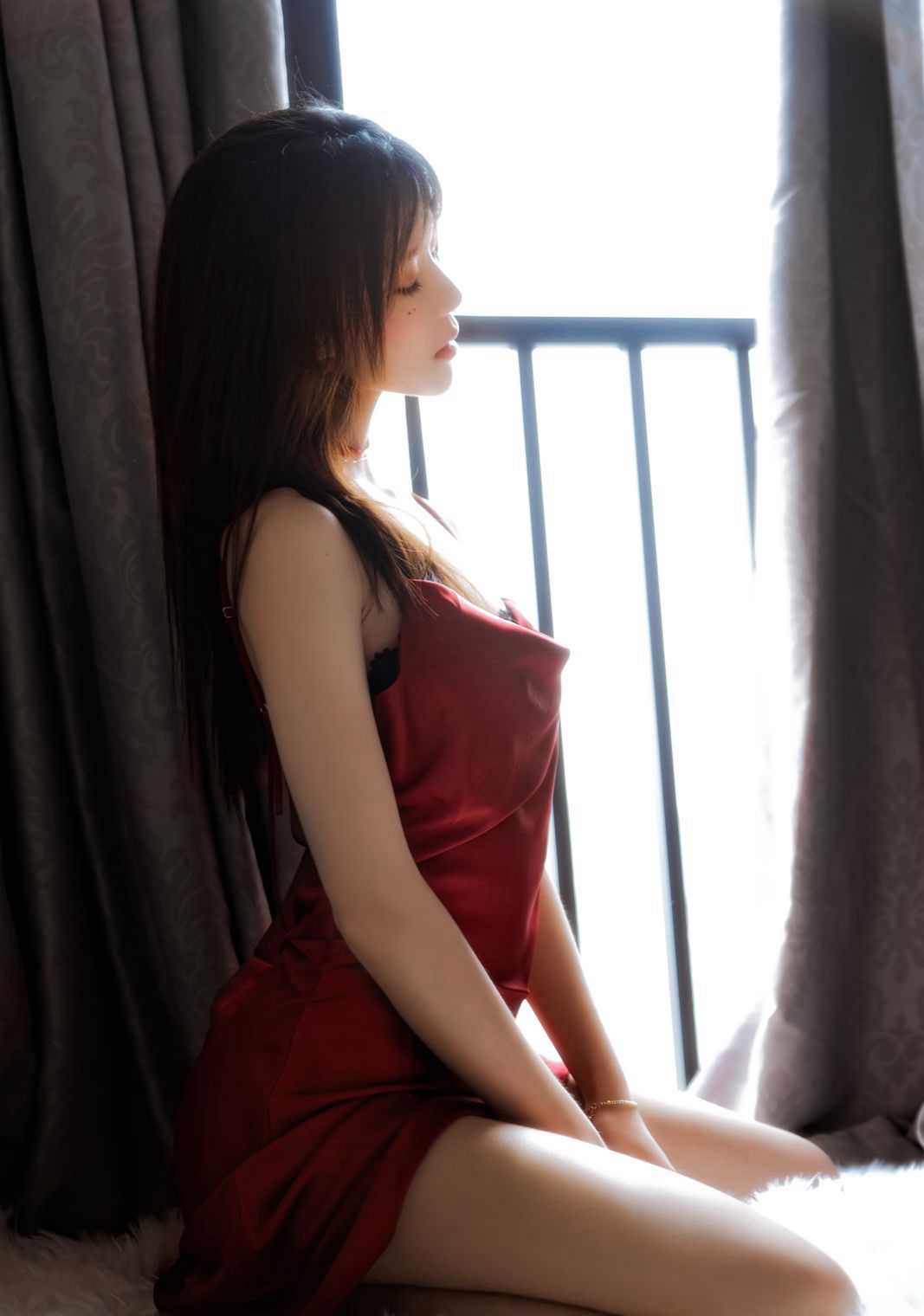 Ảnh cosplay quy mô lớn của mỹ nữ Sakura Tao Meow với nội y ren gợi cảm
