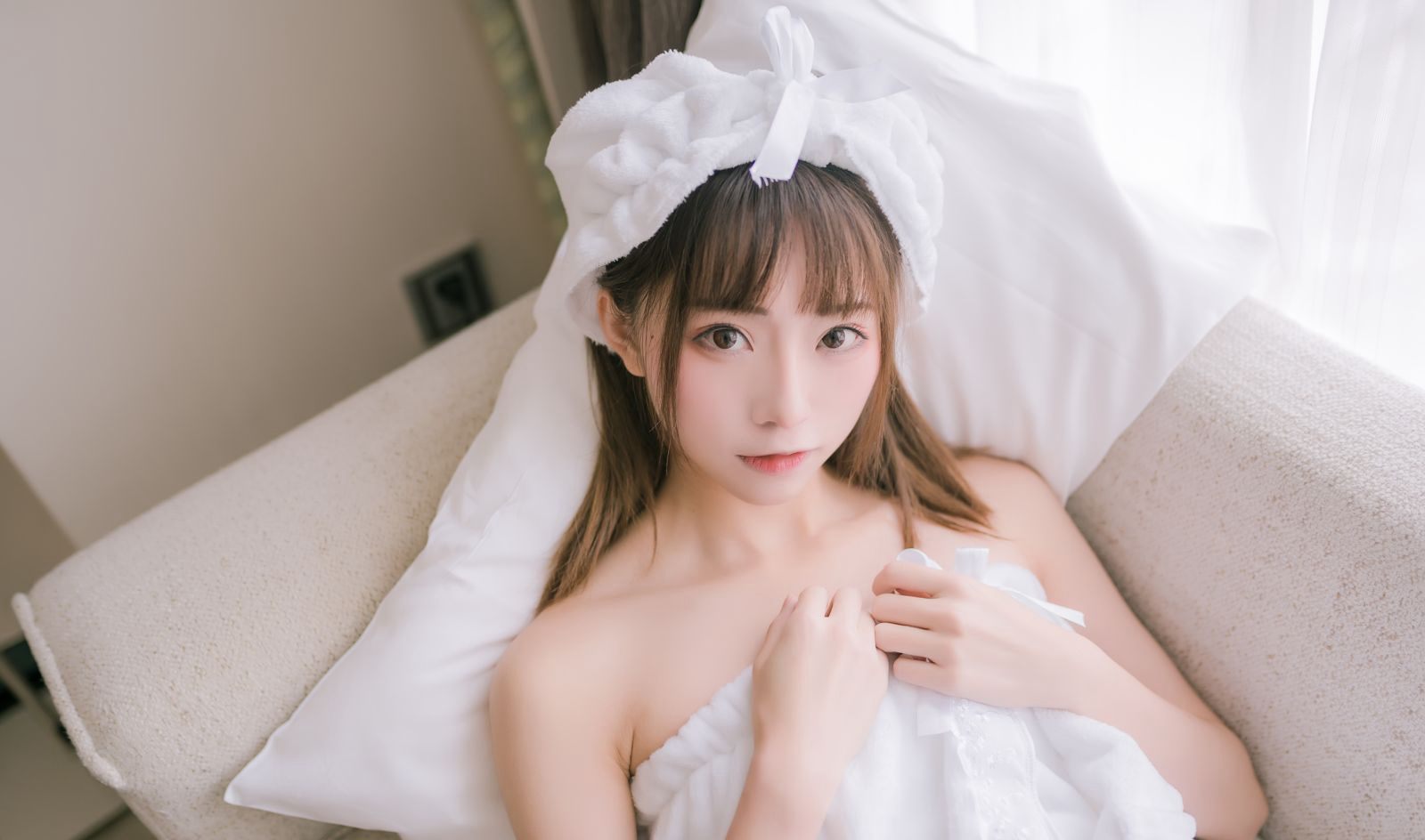 浴室美女大尺度cos無下限福利mm美腿圖片