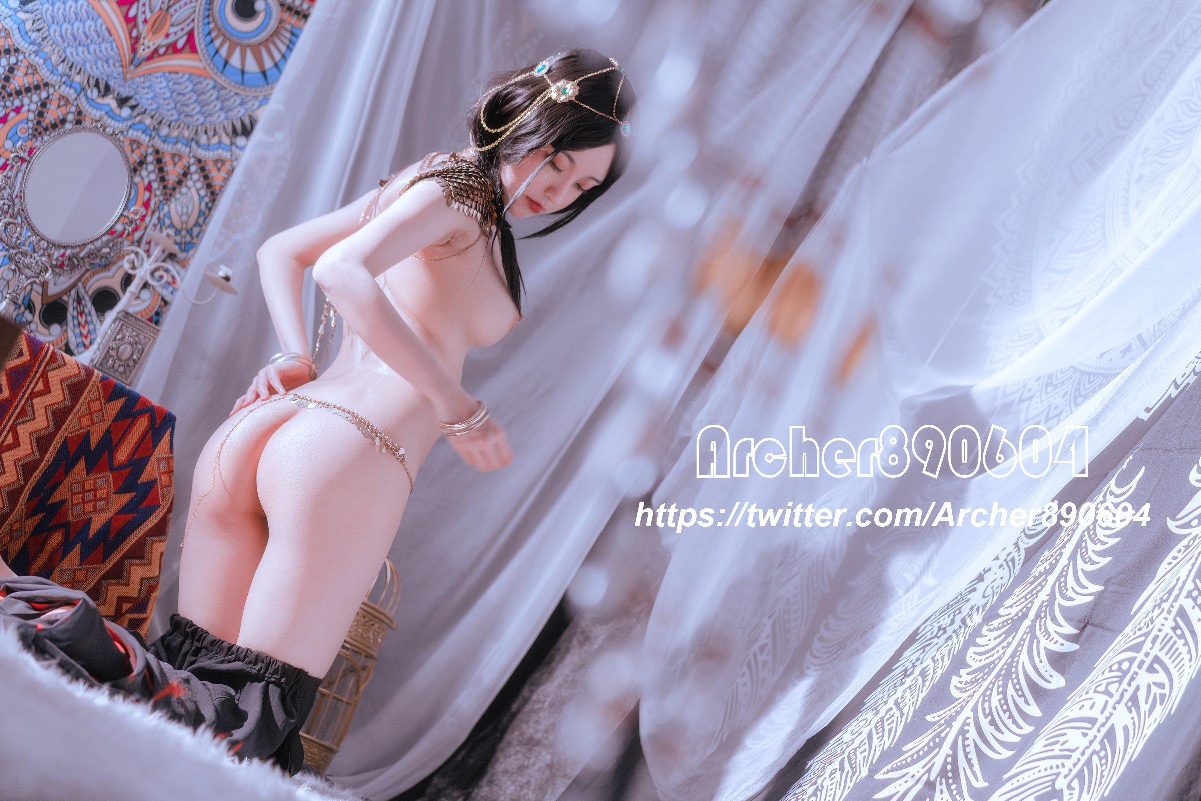 綠洲舞娘成人寫真 26P