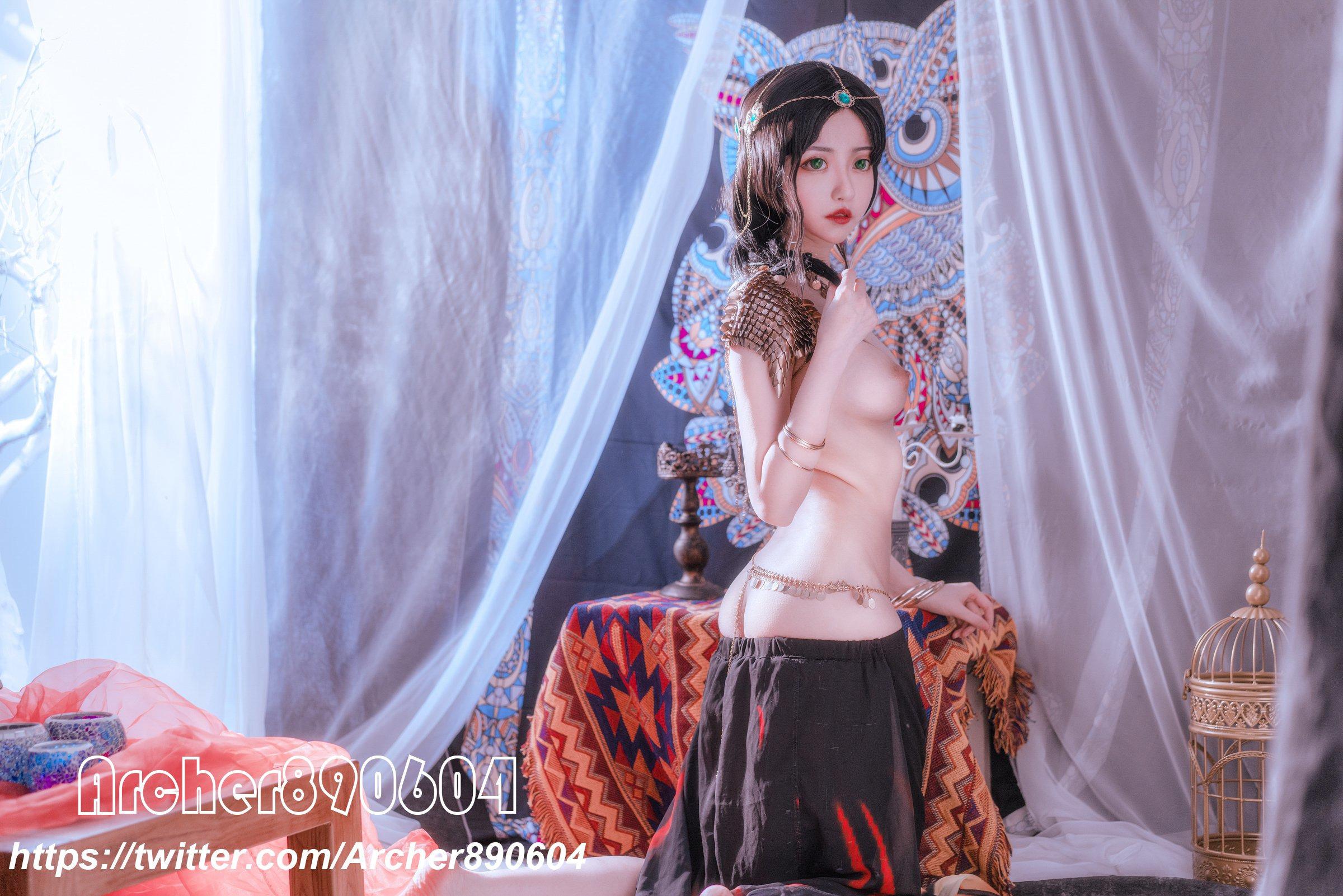 綠洲舞娘成人寫真 26P