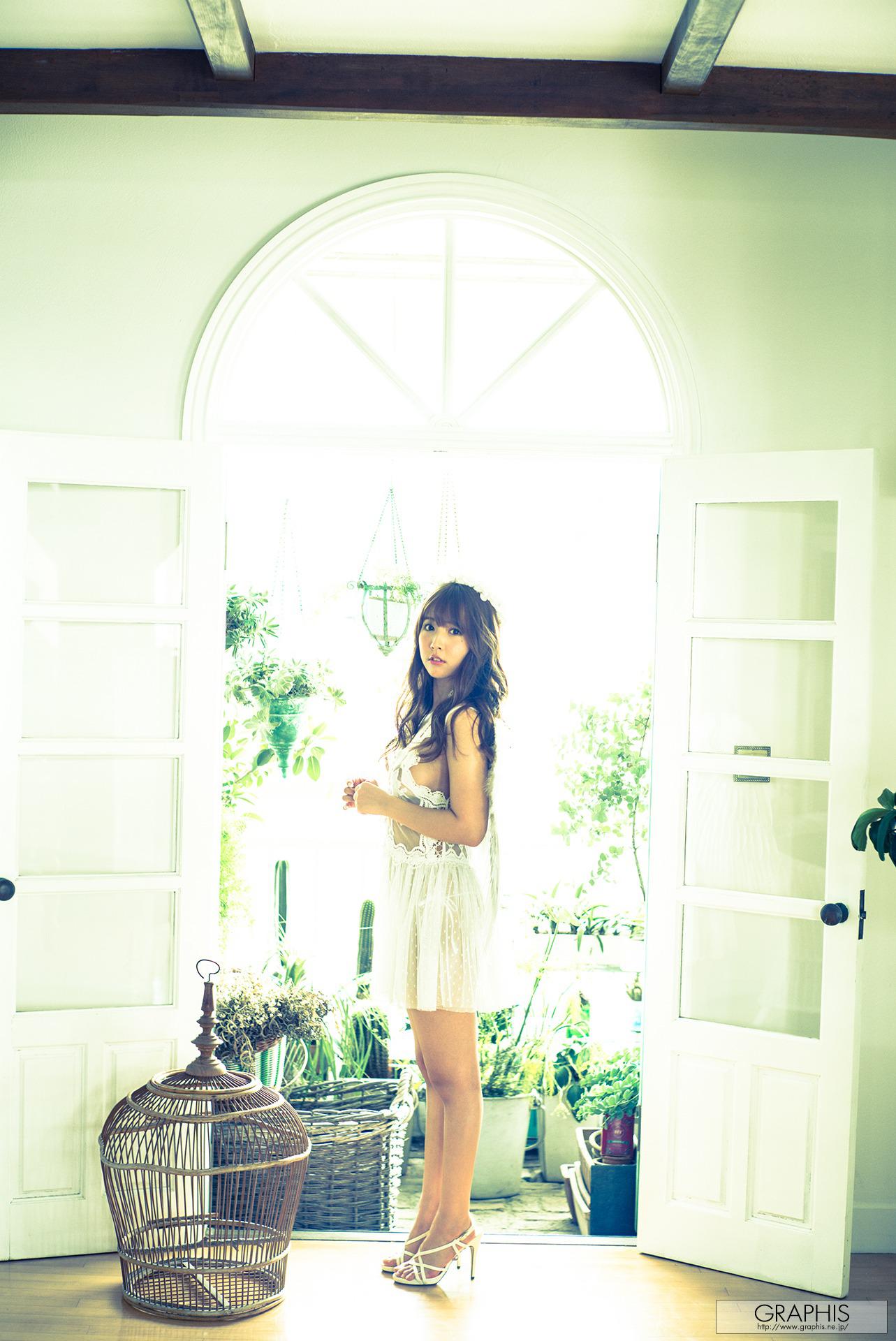 Graphis] Gals No.396 三上悠亜 神聖萌芽 [121p
