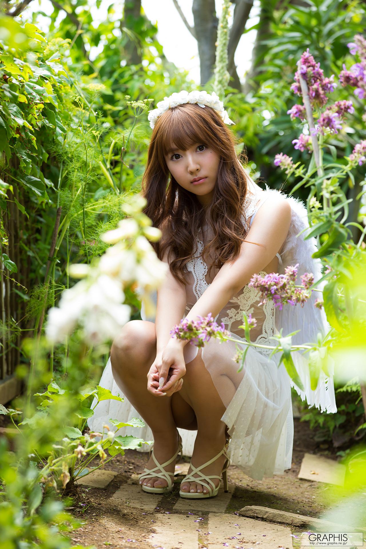 Graphis] Gals No.396 三上悠亜 神聖萌芽 [121p