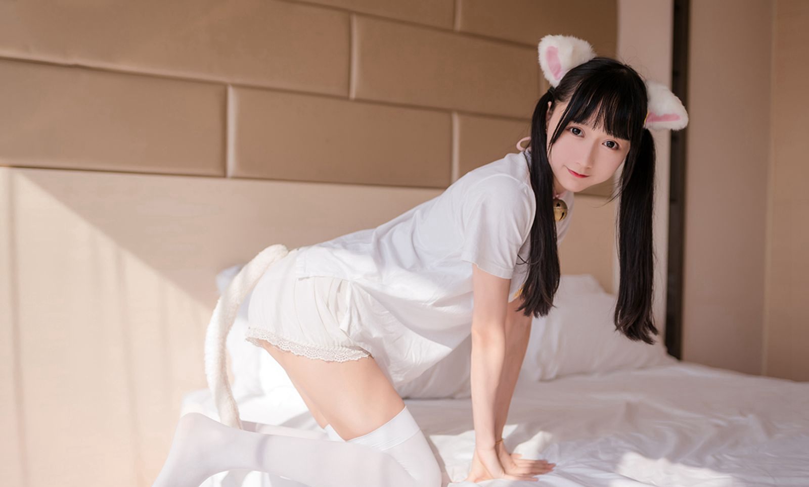 น่ารัก JK ถุงน่องขาว ขนาดใหญ่ Cosplay สวัสดิการ อิงเทาเมียว สไตล์แมว ถุงน่องขาว ภาพถ่าย