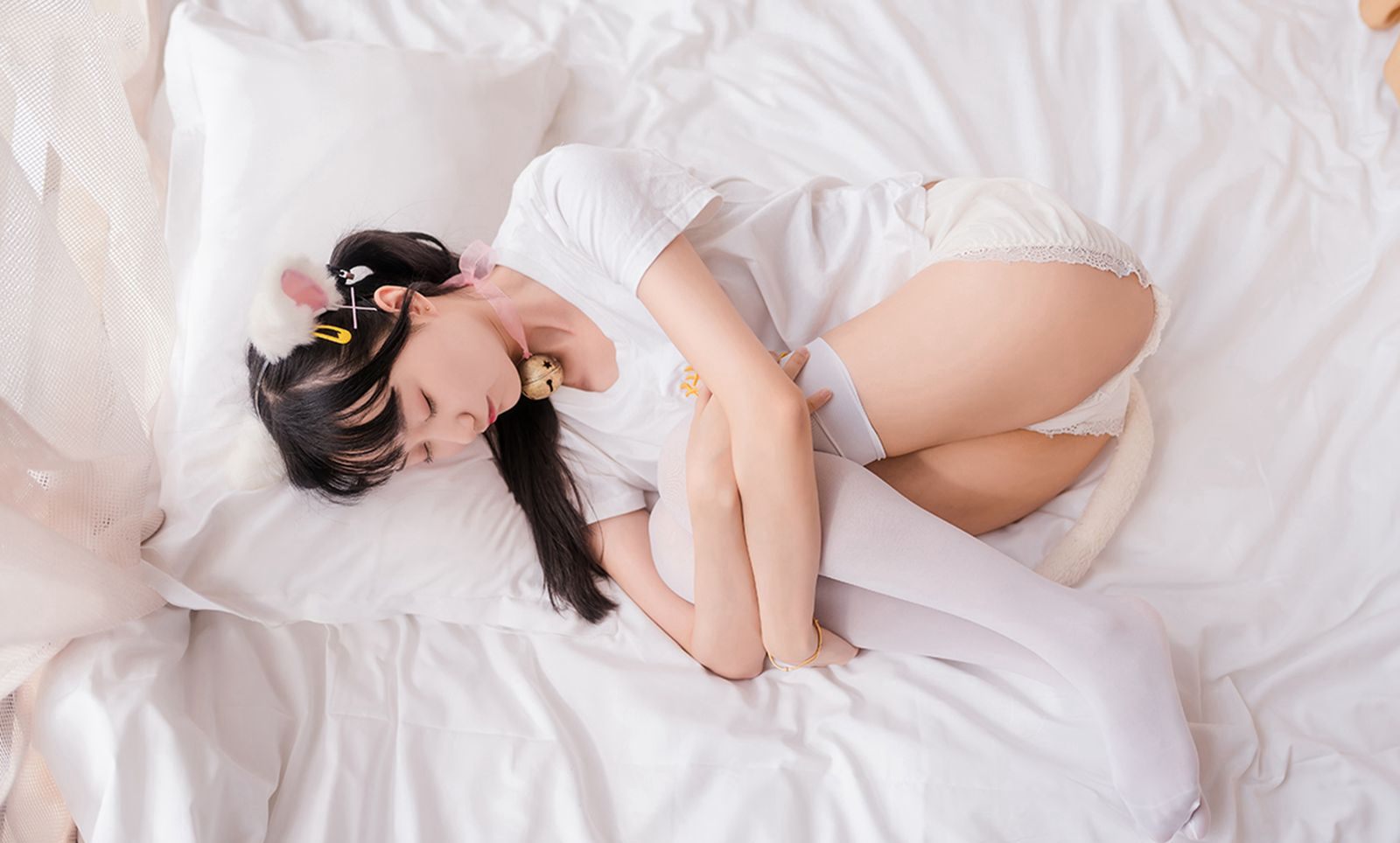 可愛jk白絲大尺度cos福利櫻桃喵貓系白絲襪寫真