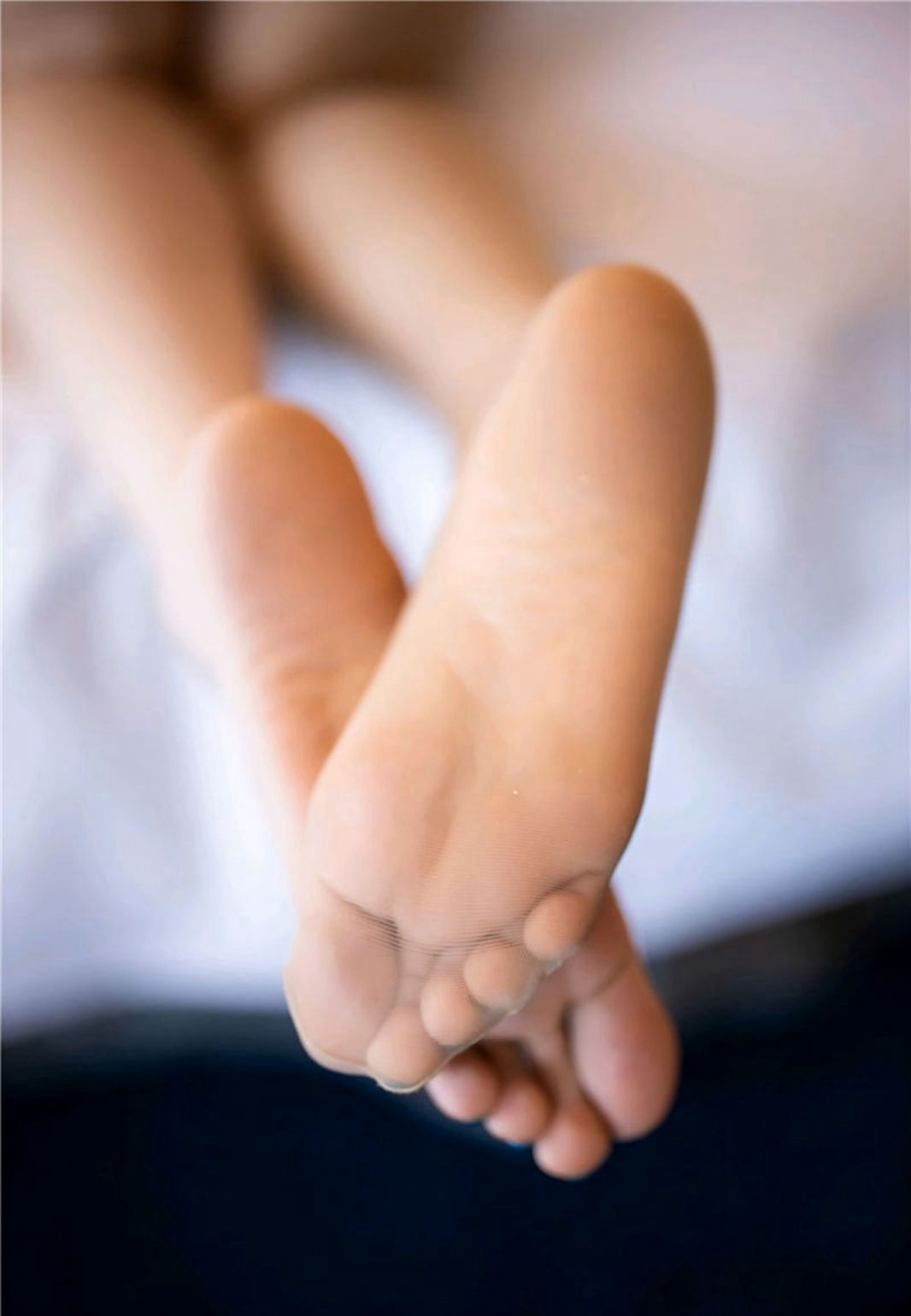 豐滿美少婦黃樂然2020最新制服肉絲襪高跟氣質合集