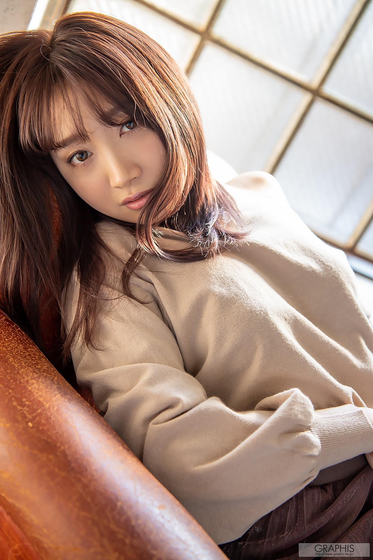 [Graphis] Gals - Anna Kami 加美杏奈 『 Angel Smile 』146P