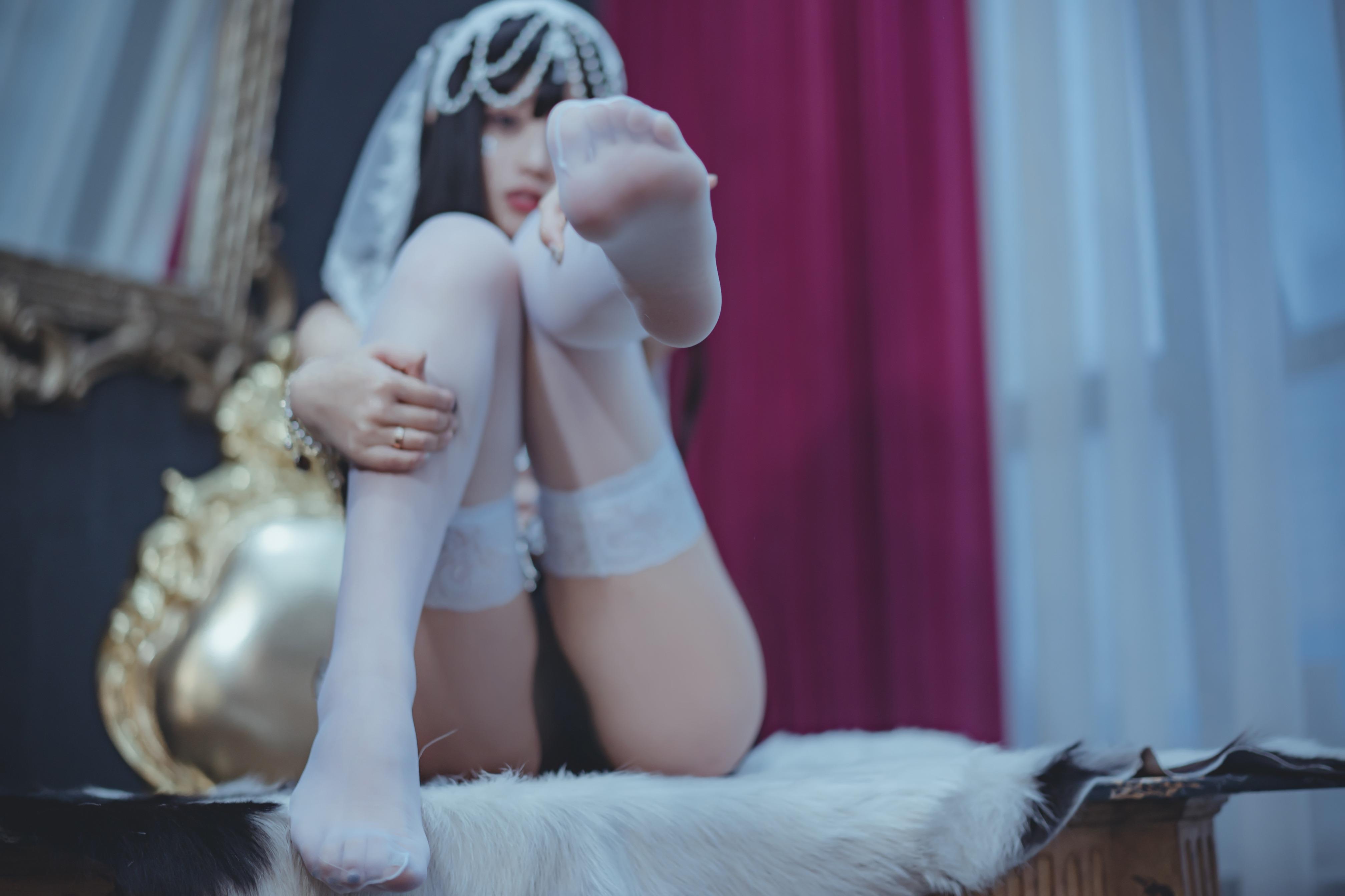 過期米線線喵 - 修女 53P