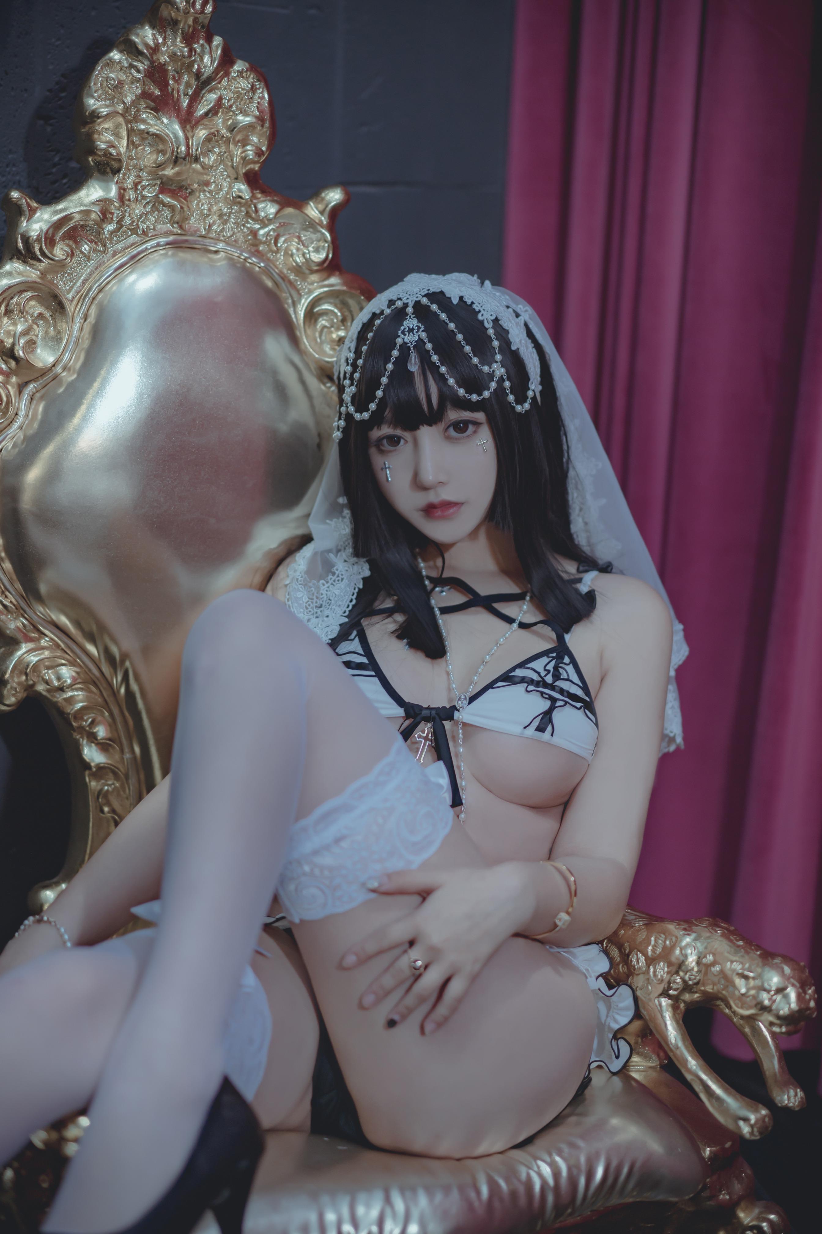 過期米線線喵 - 修女 53P